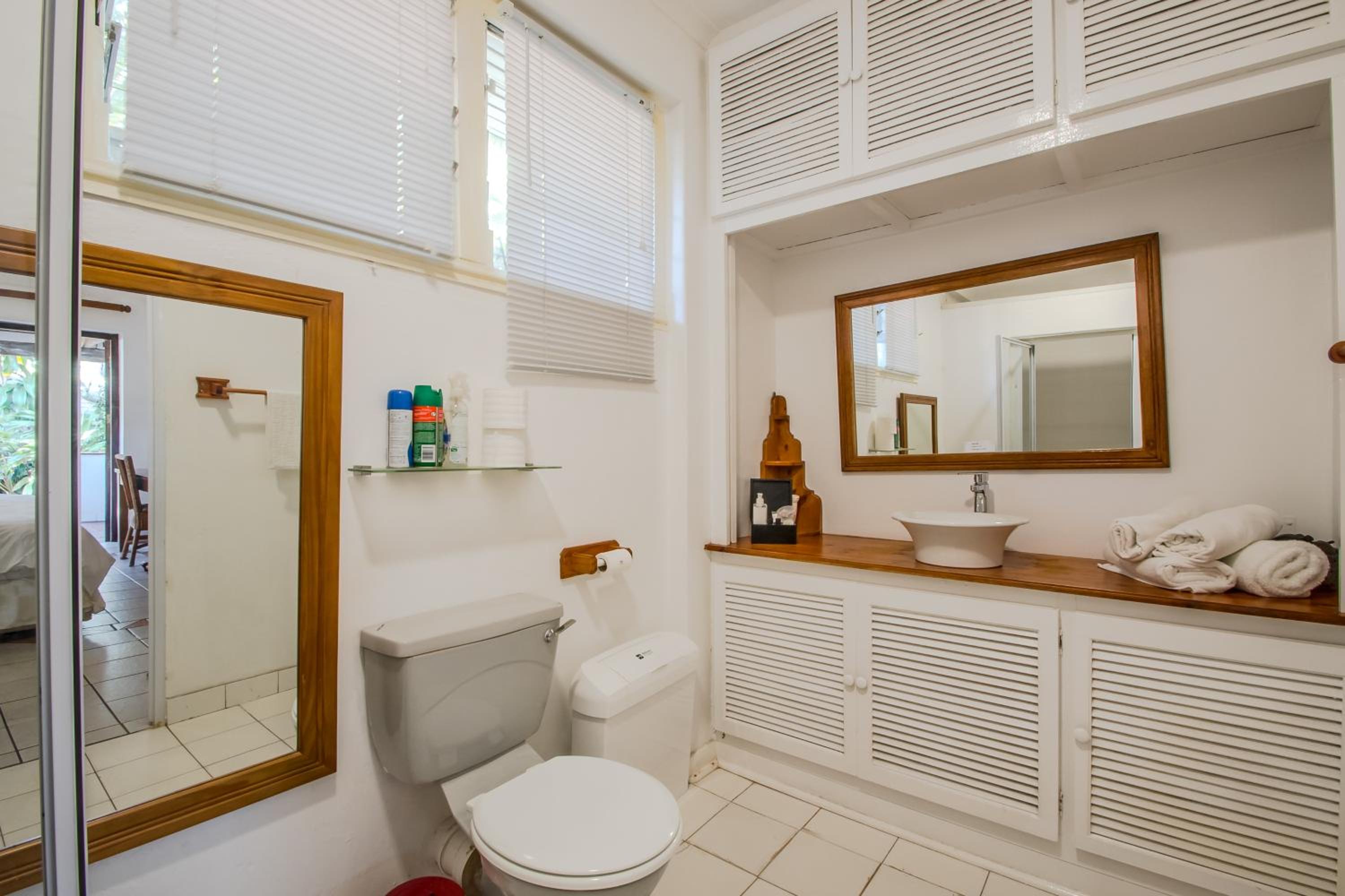 HoneyPot Guest house