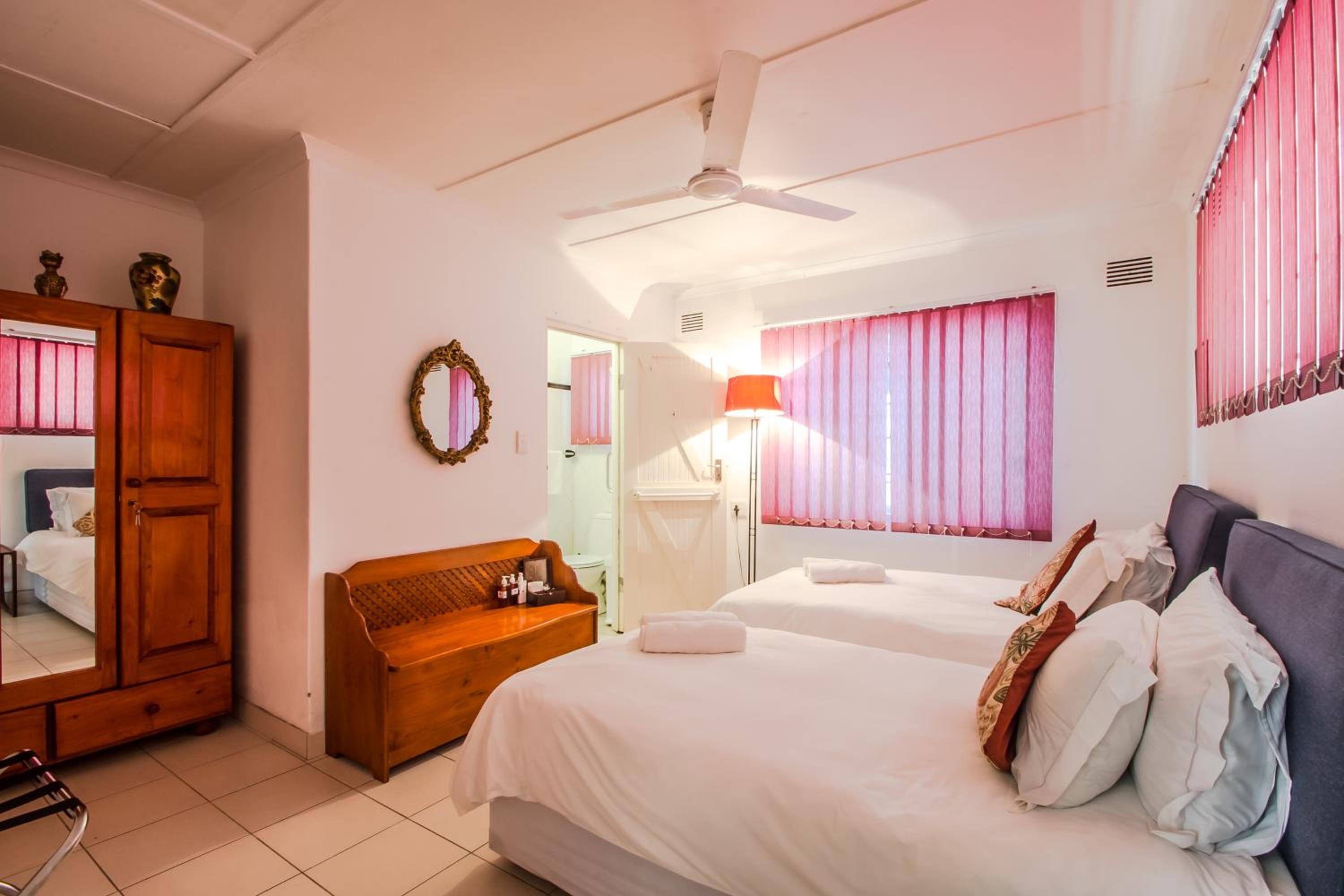 HoneyPot Guest house
