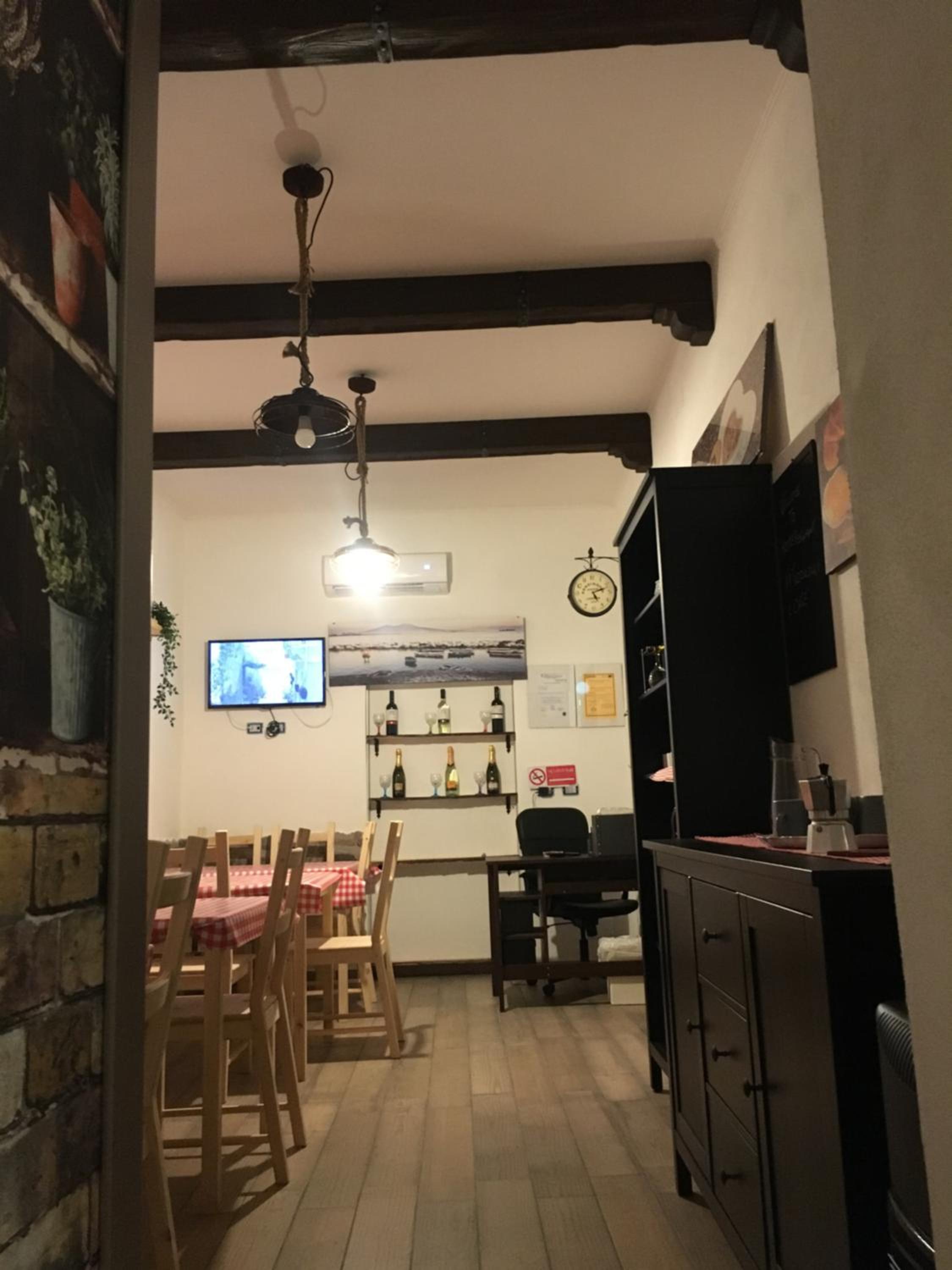 Na tazzulel e cafe