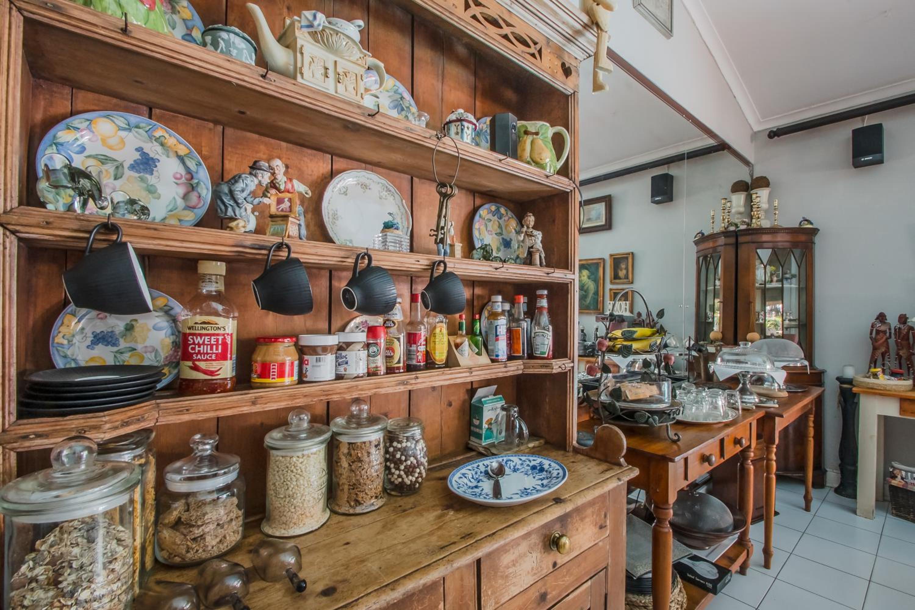 HoneyPot Guest house