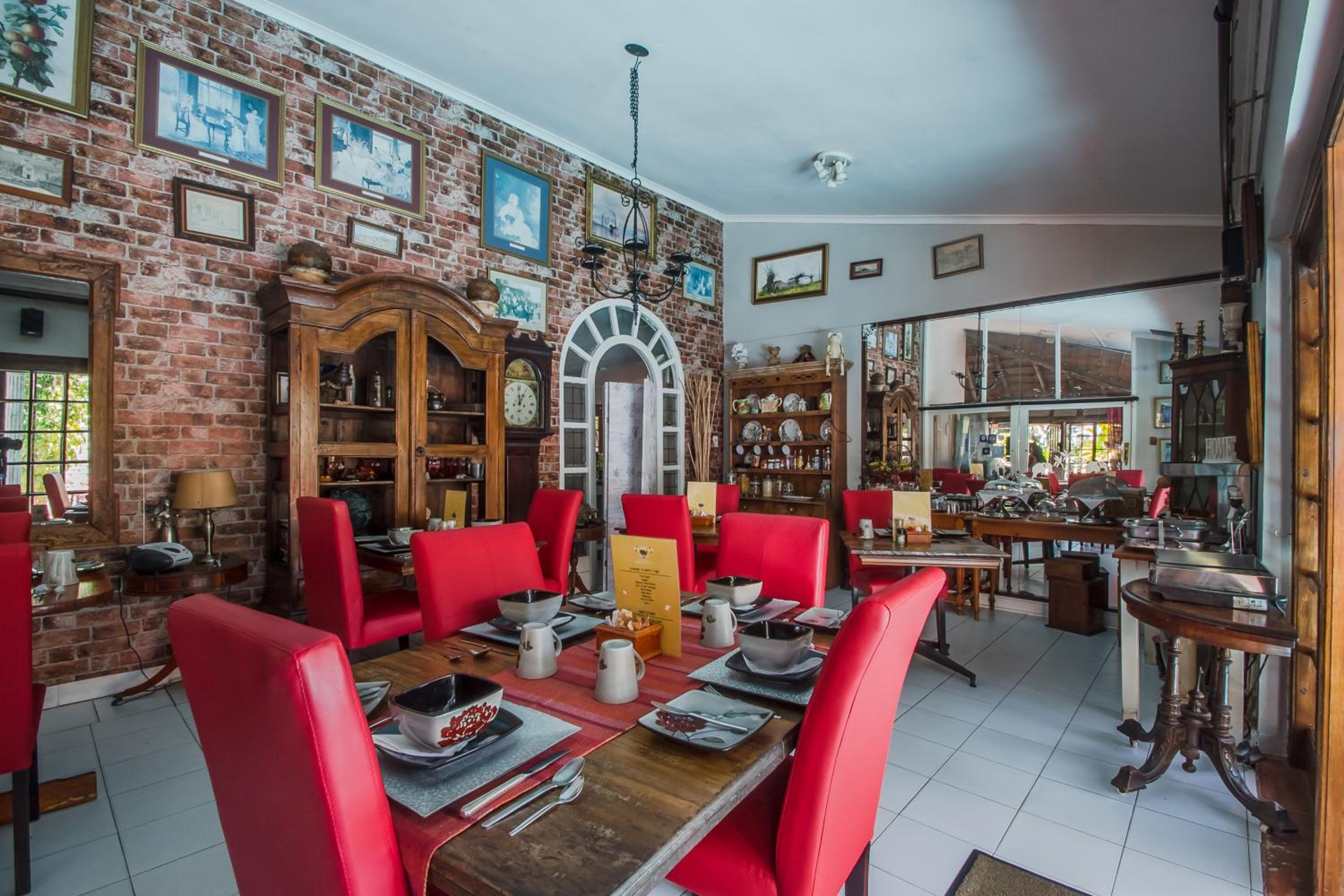 HoneyPot Guest house