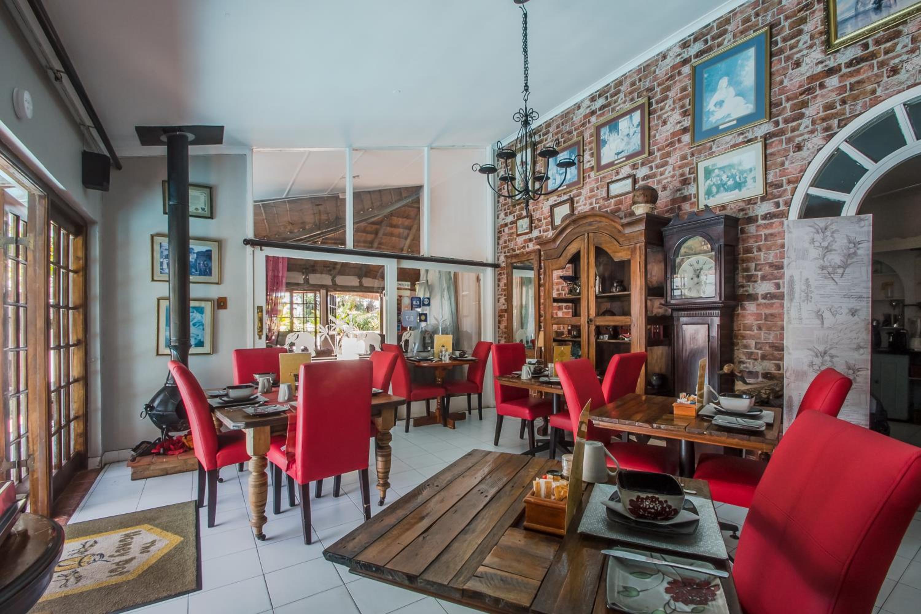 HoneyPot Guest house