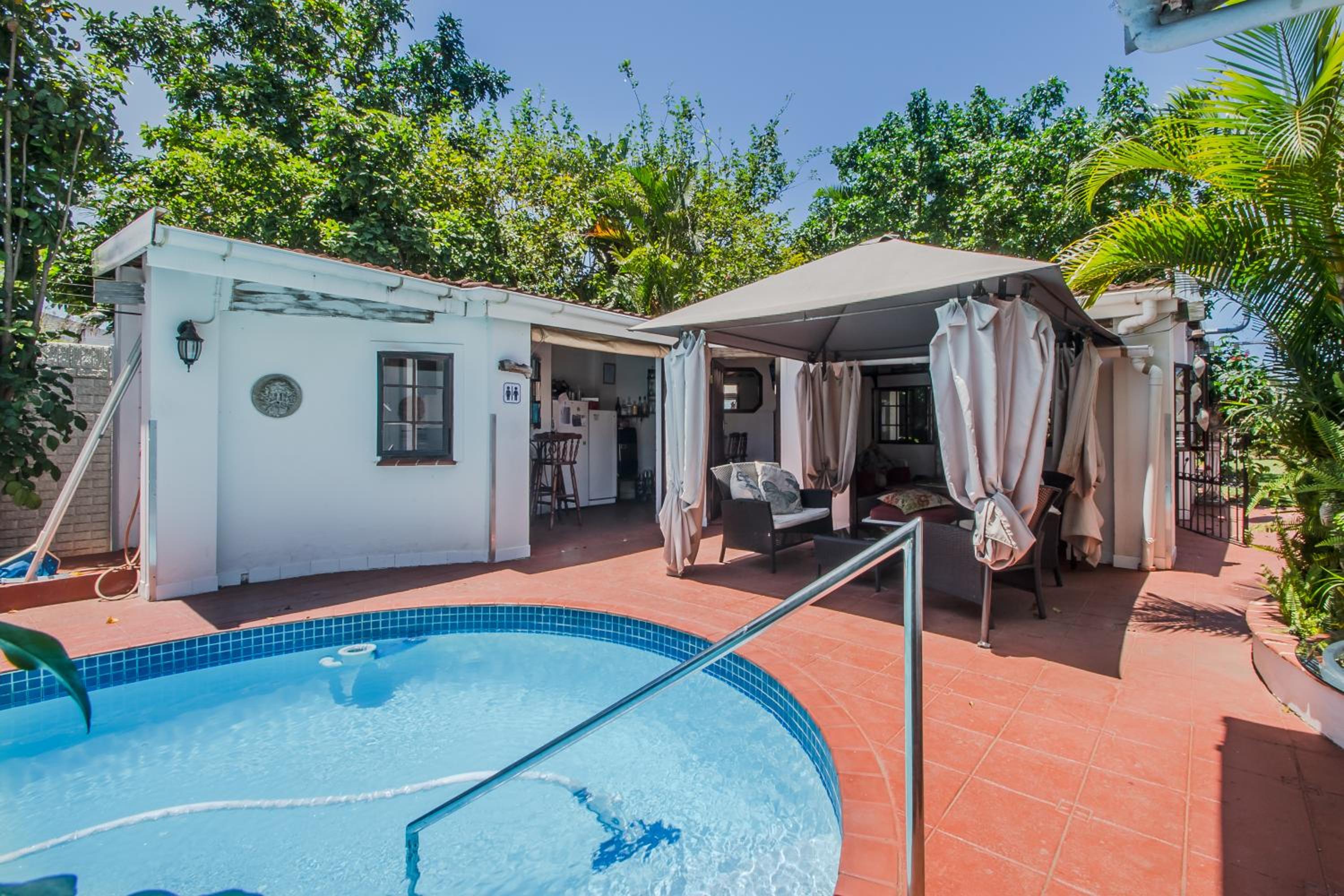 HoneyPot Guest house