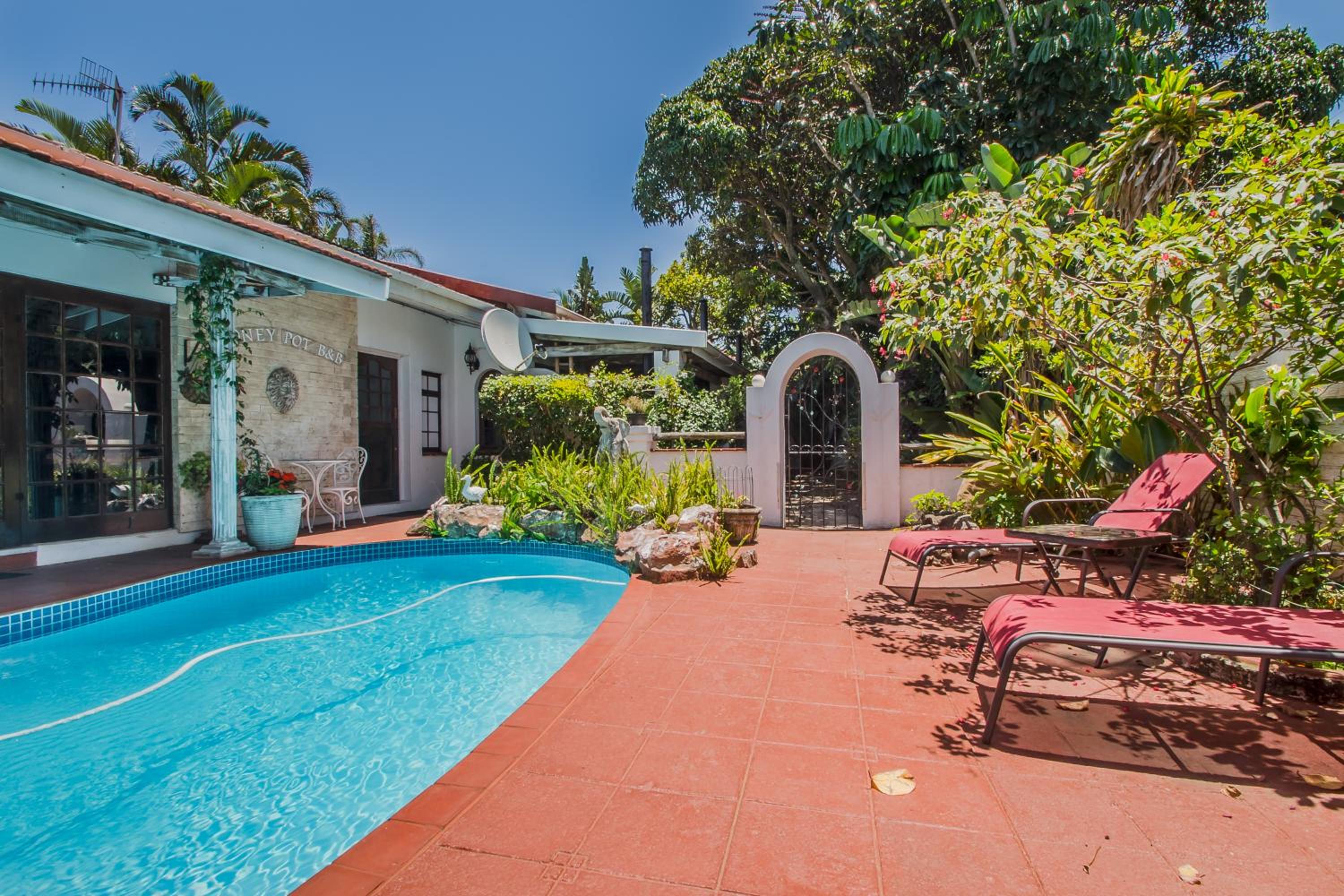 HoneyPot Guest house