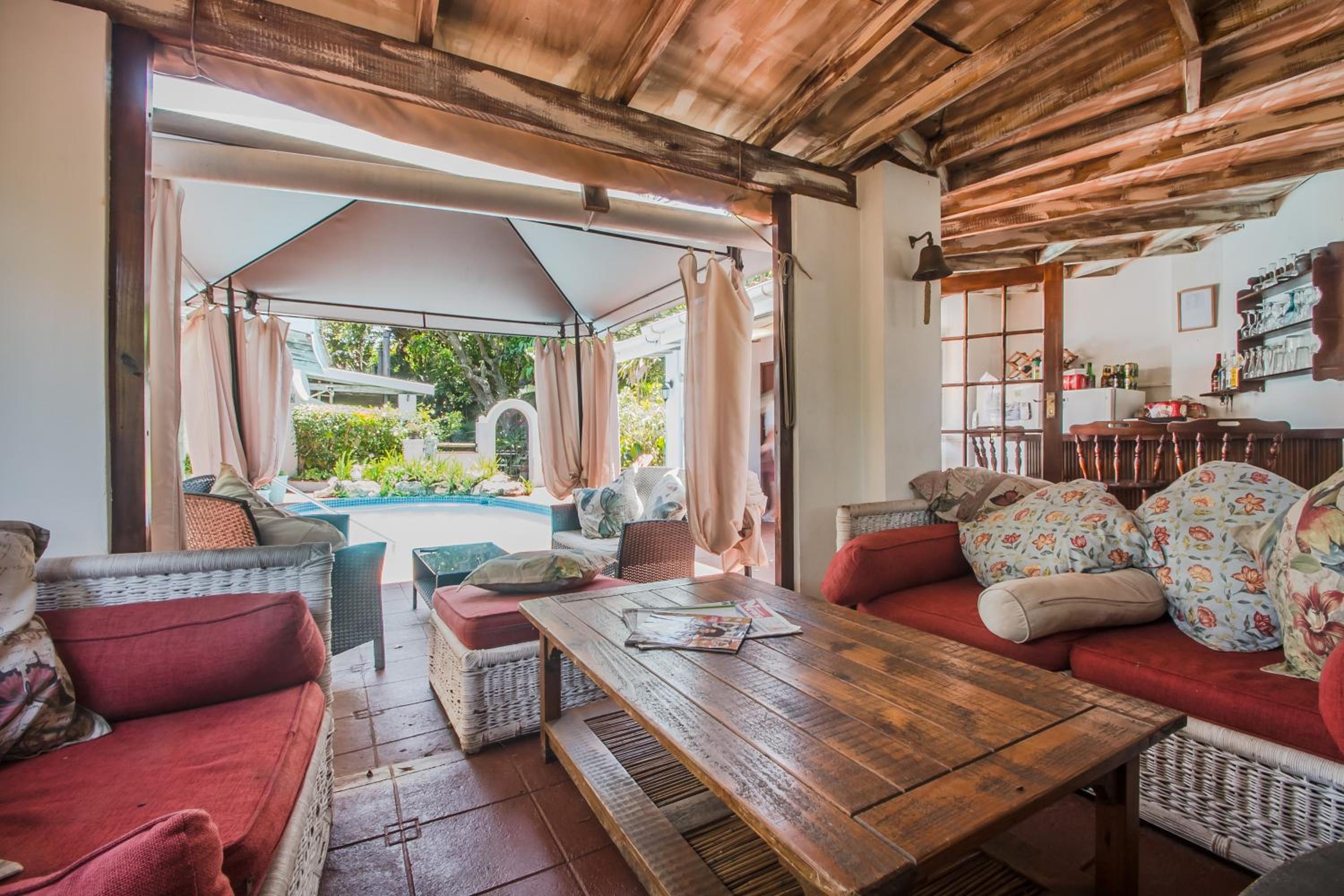 HoneyPot Guest house