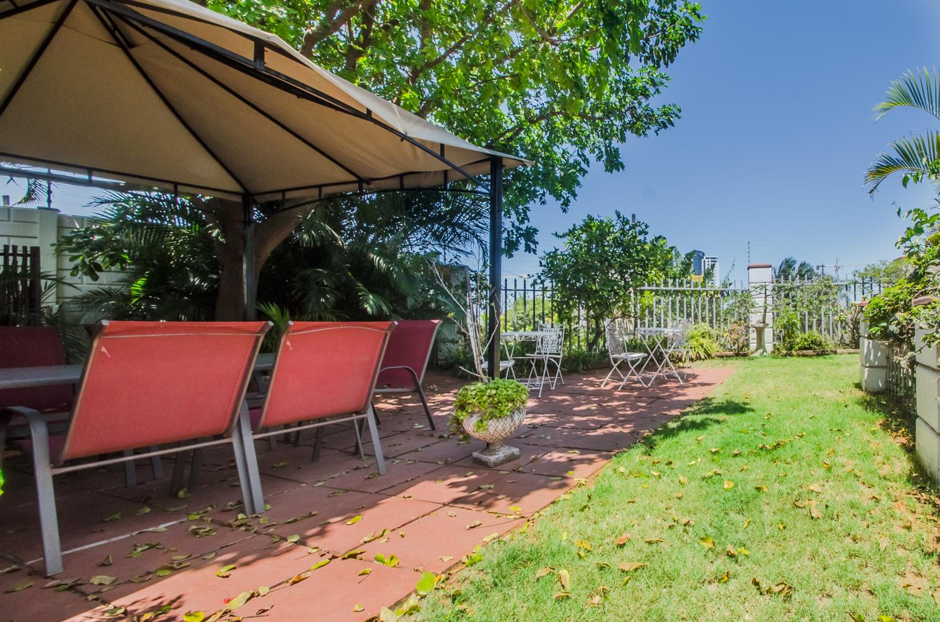 HoneyPot Guest house