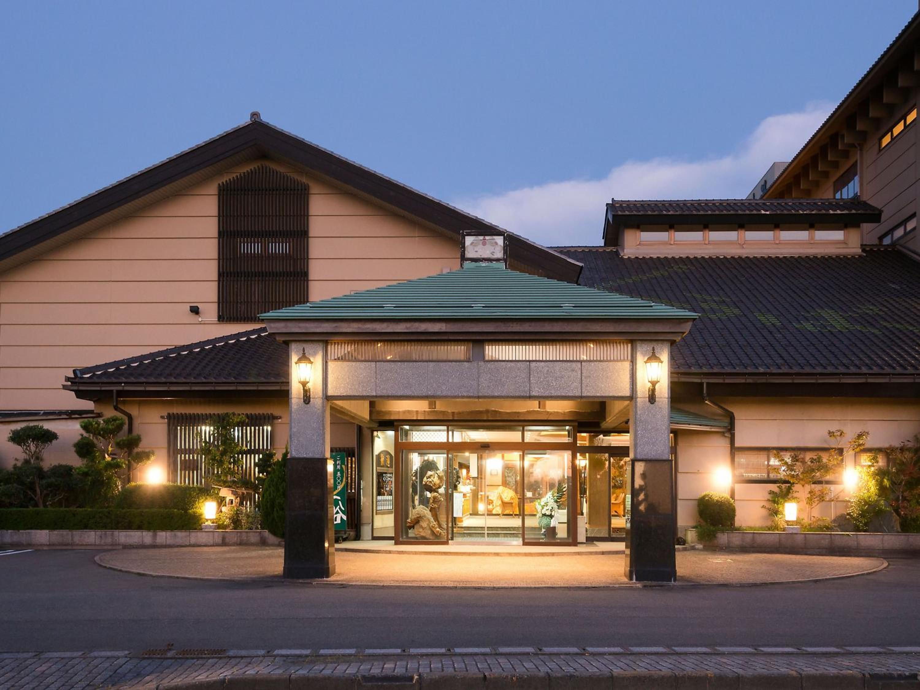 Awara Onsen hot spring Koubou Gurabaatei view 2