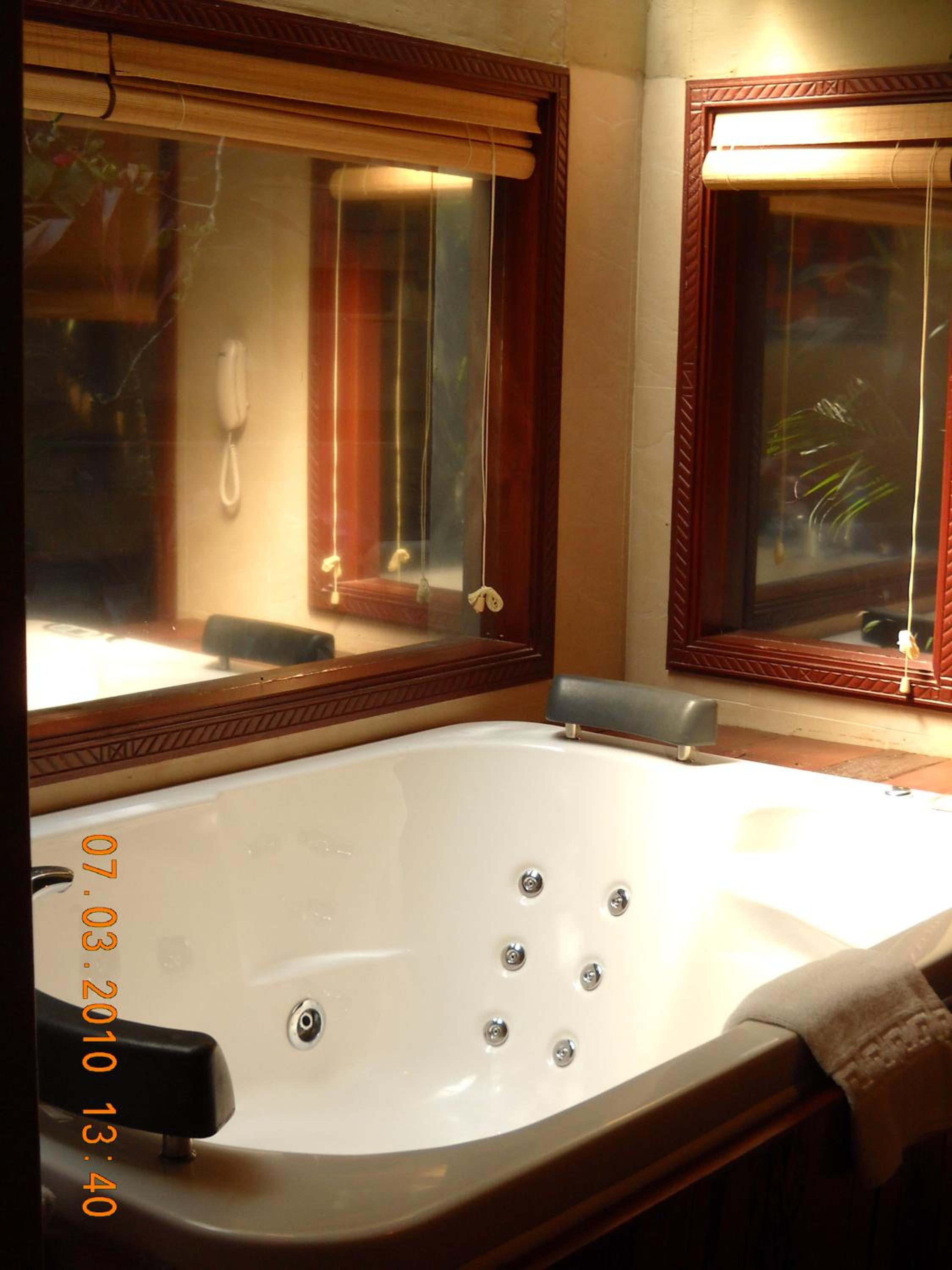 Photo 44