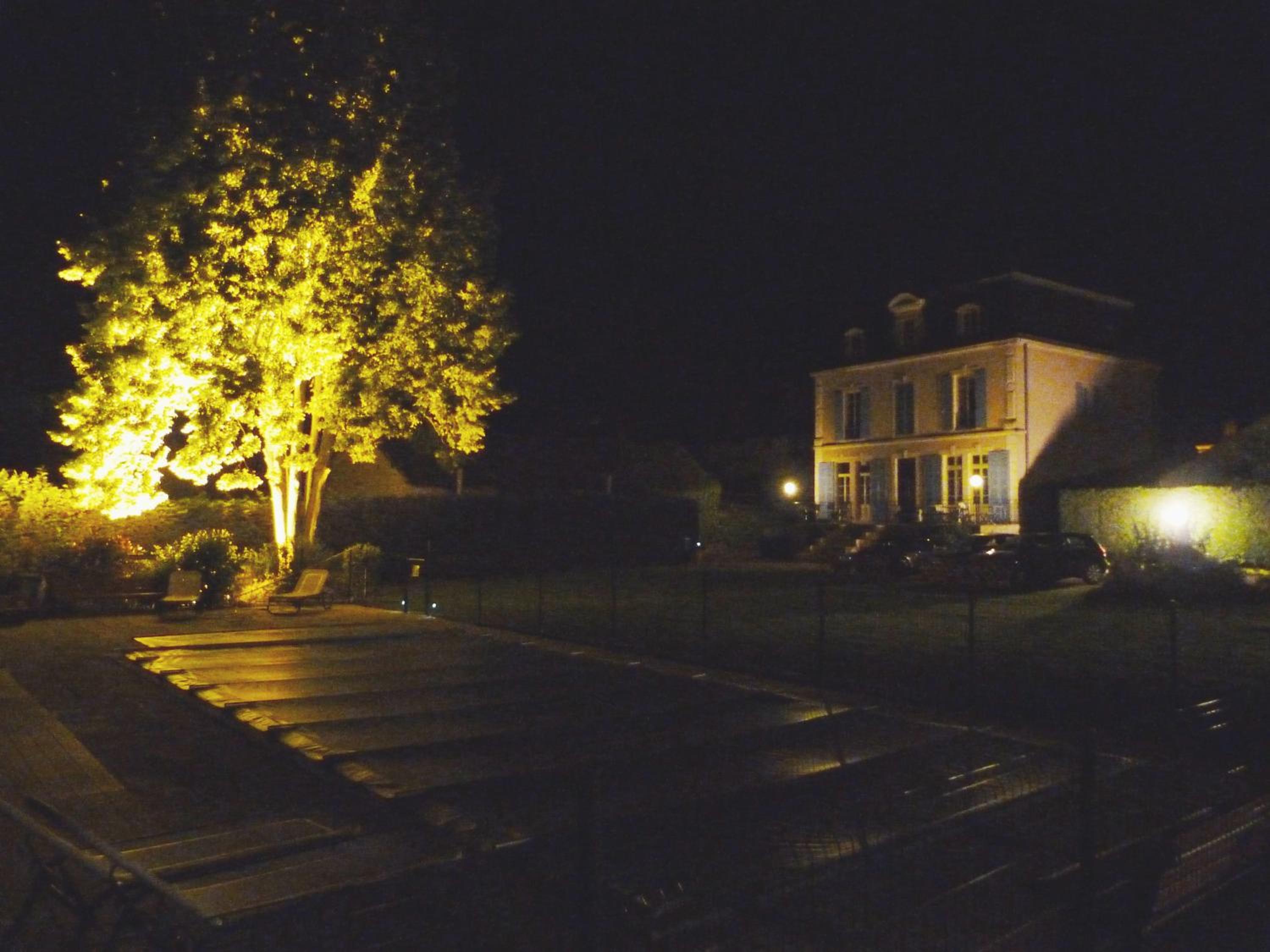 Photo 48