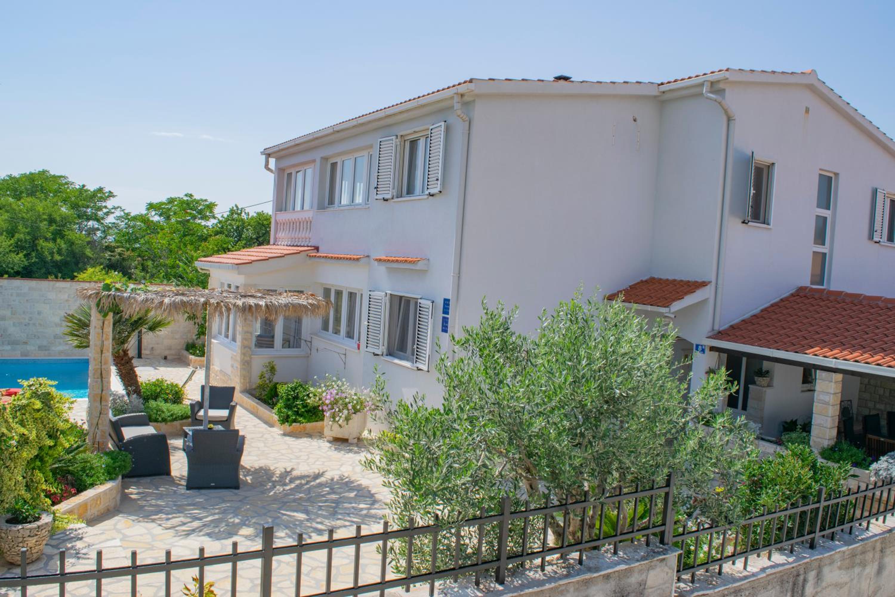 Apartments Šolta