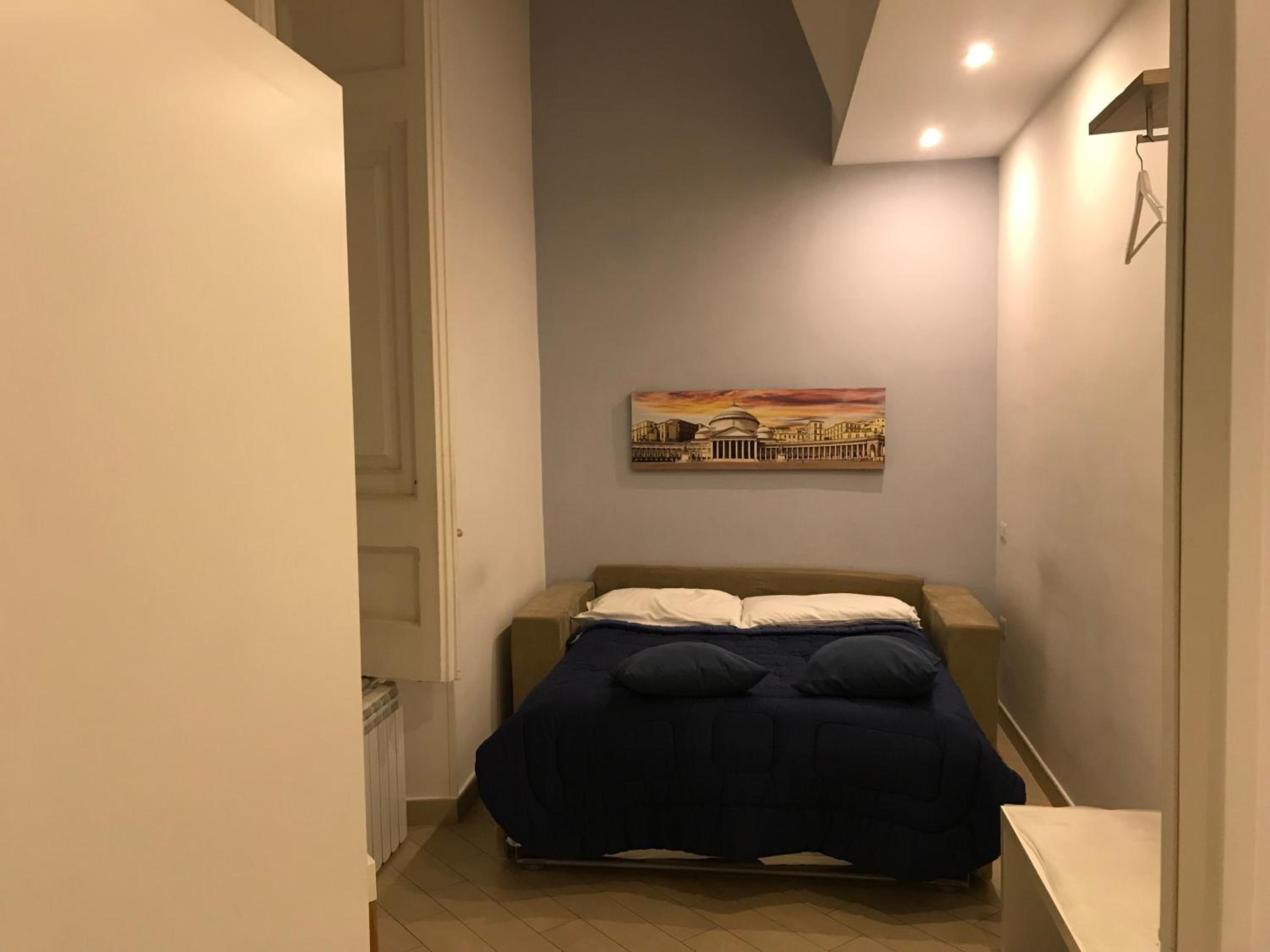 Base Napoli Mergellina