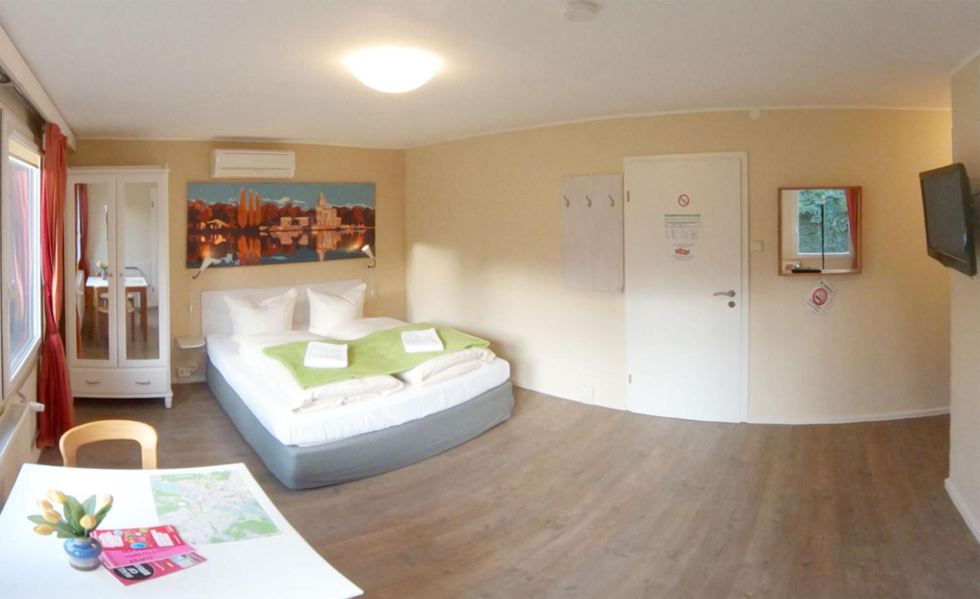 Potsdam Vacations - Quartier SansSouci Hostel - Property Image 27