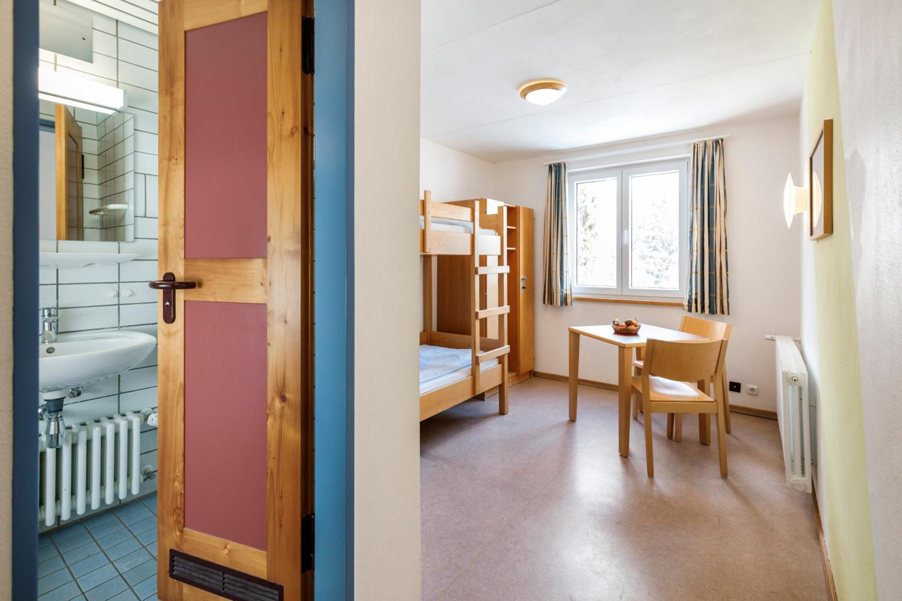 DJH Jugendherberge Oberstdorf - membership required - Mitgliedschaft erforderlich!