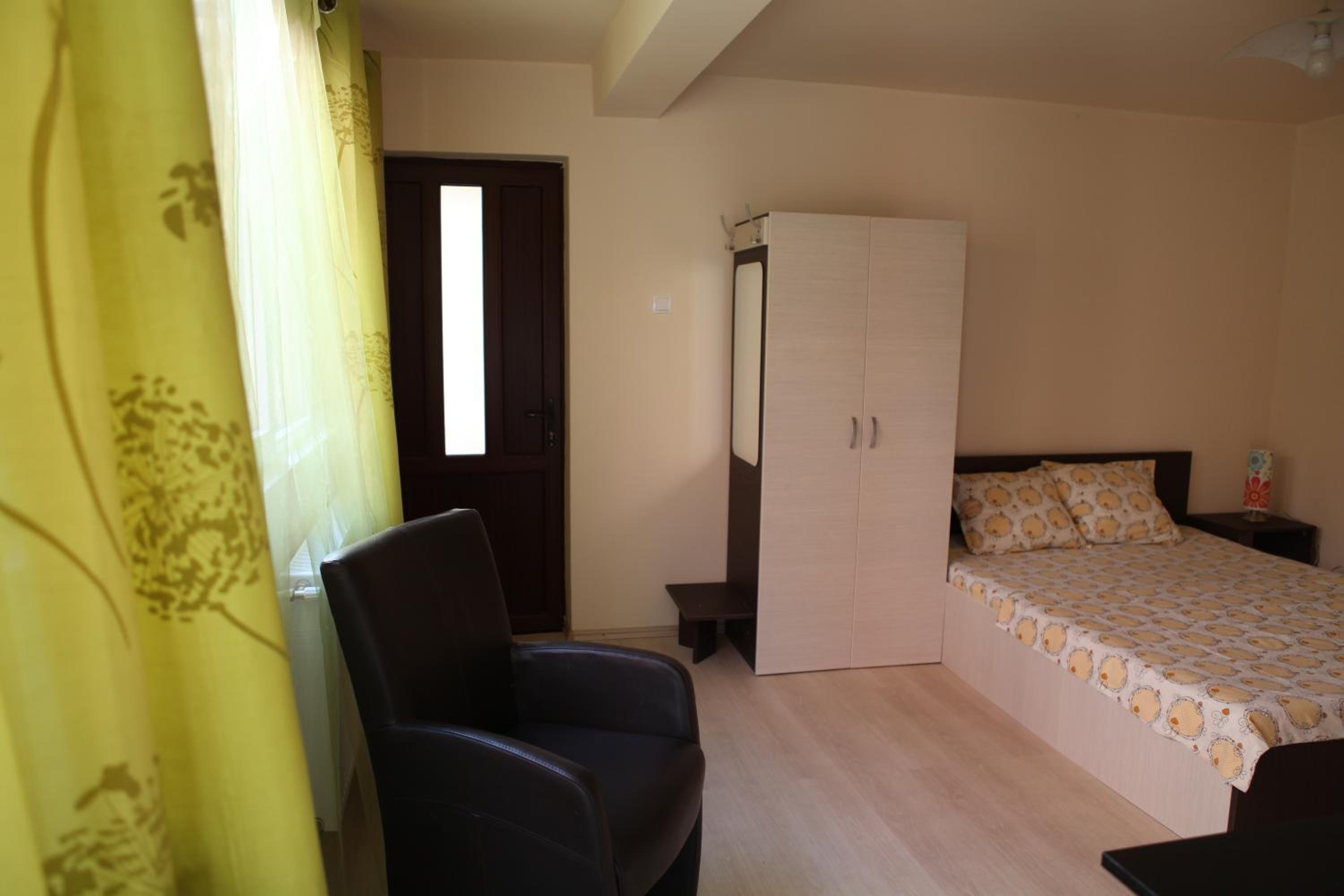 Titulescu Apartments view 3