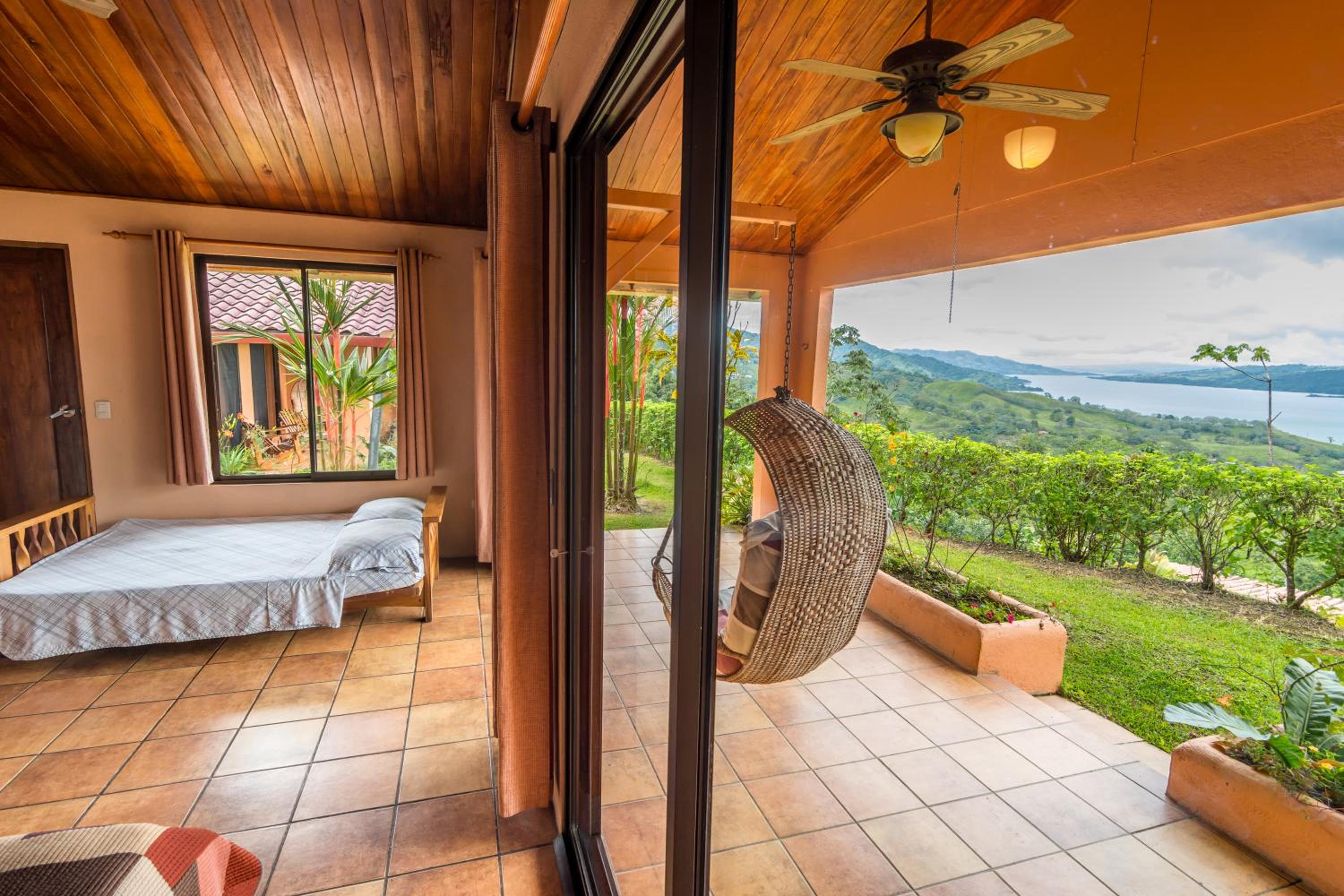 Hotel Nepenthe B&B