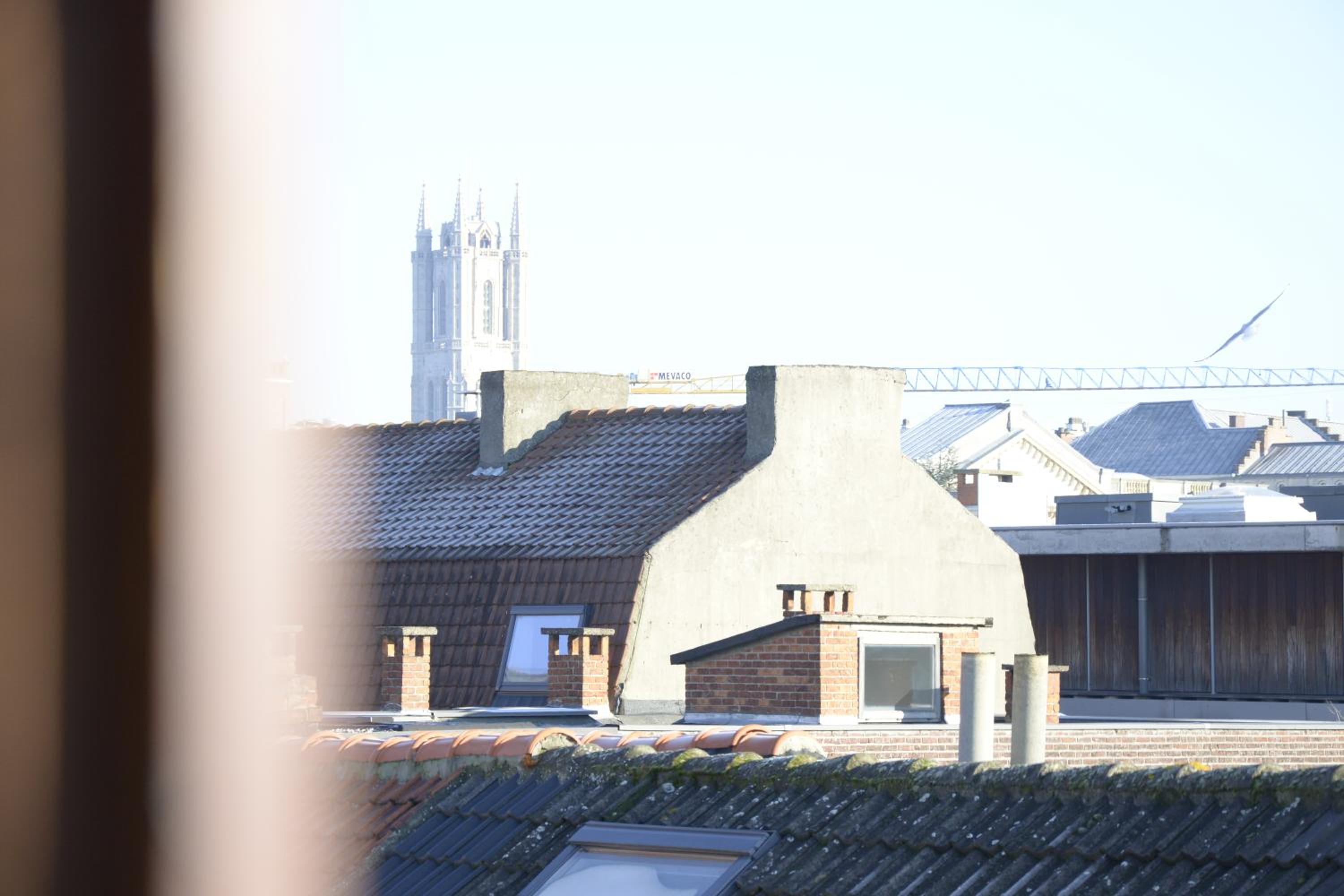 Artist's Loft & Garden