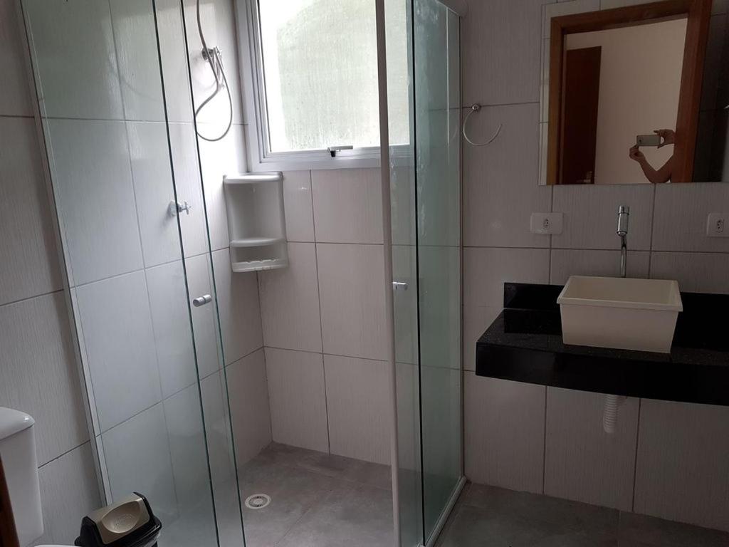 Bertioga, Praia Guaratuba, Costa do Sol - Ampla casa, nova, 4 suítes c/piscina