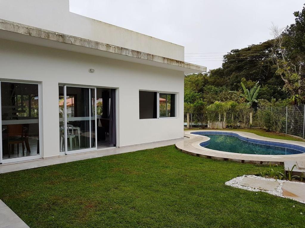 Bertioga, Praia Guaratuba, Costa do Sol - Ampla casa, nova, 4 suítes c/piscina