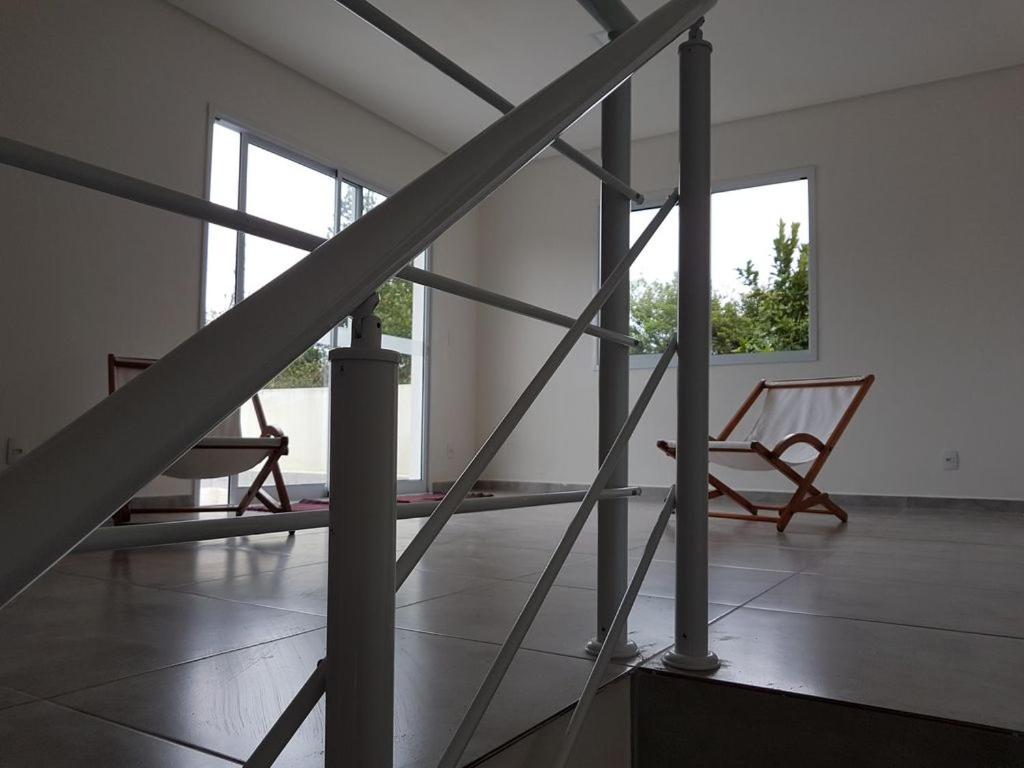 Bertioga, Praia Guaratuba, Costa do Sol - Ampla casa, nova, 4 suítes c/piscina