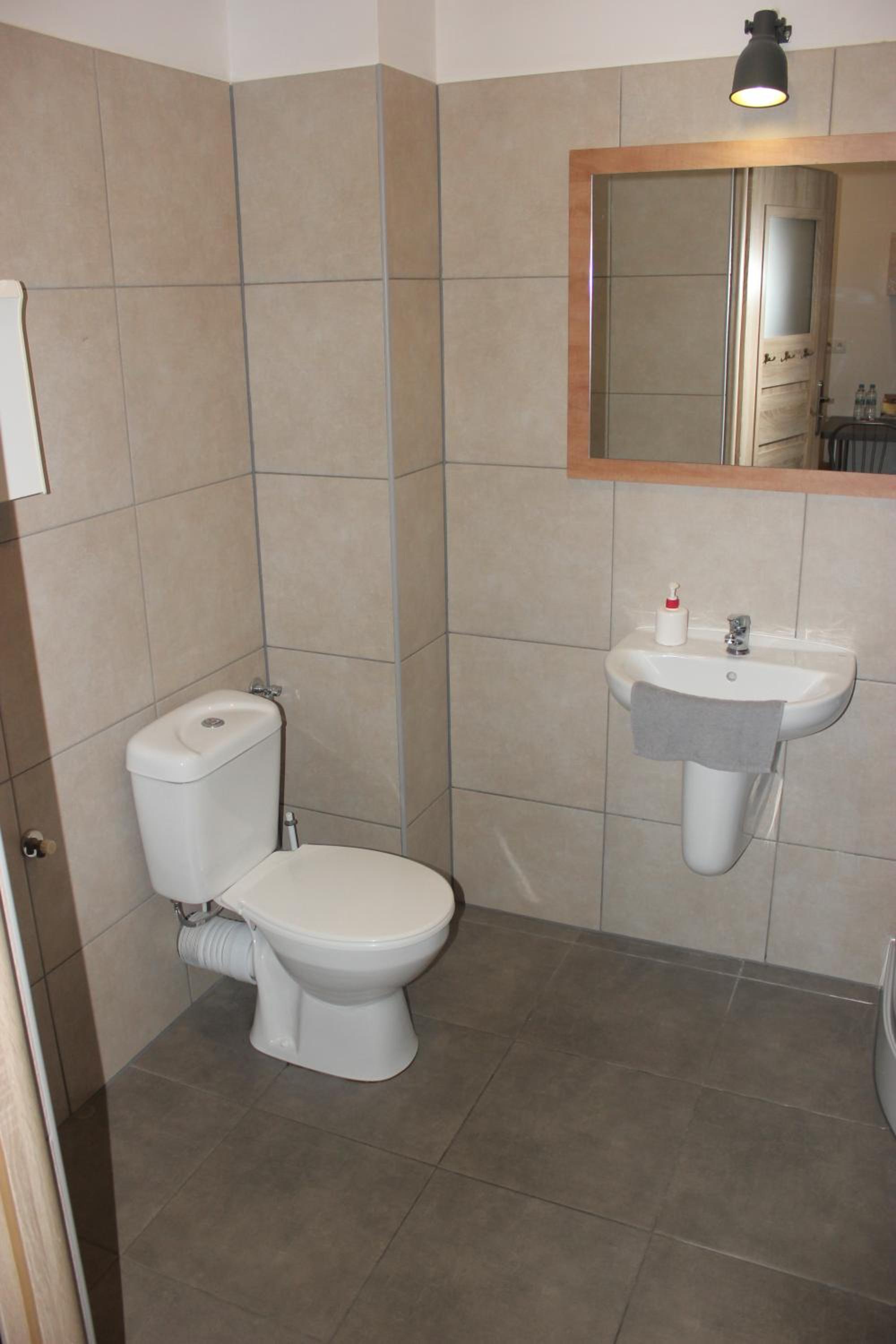 Photo 46