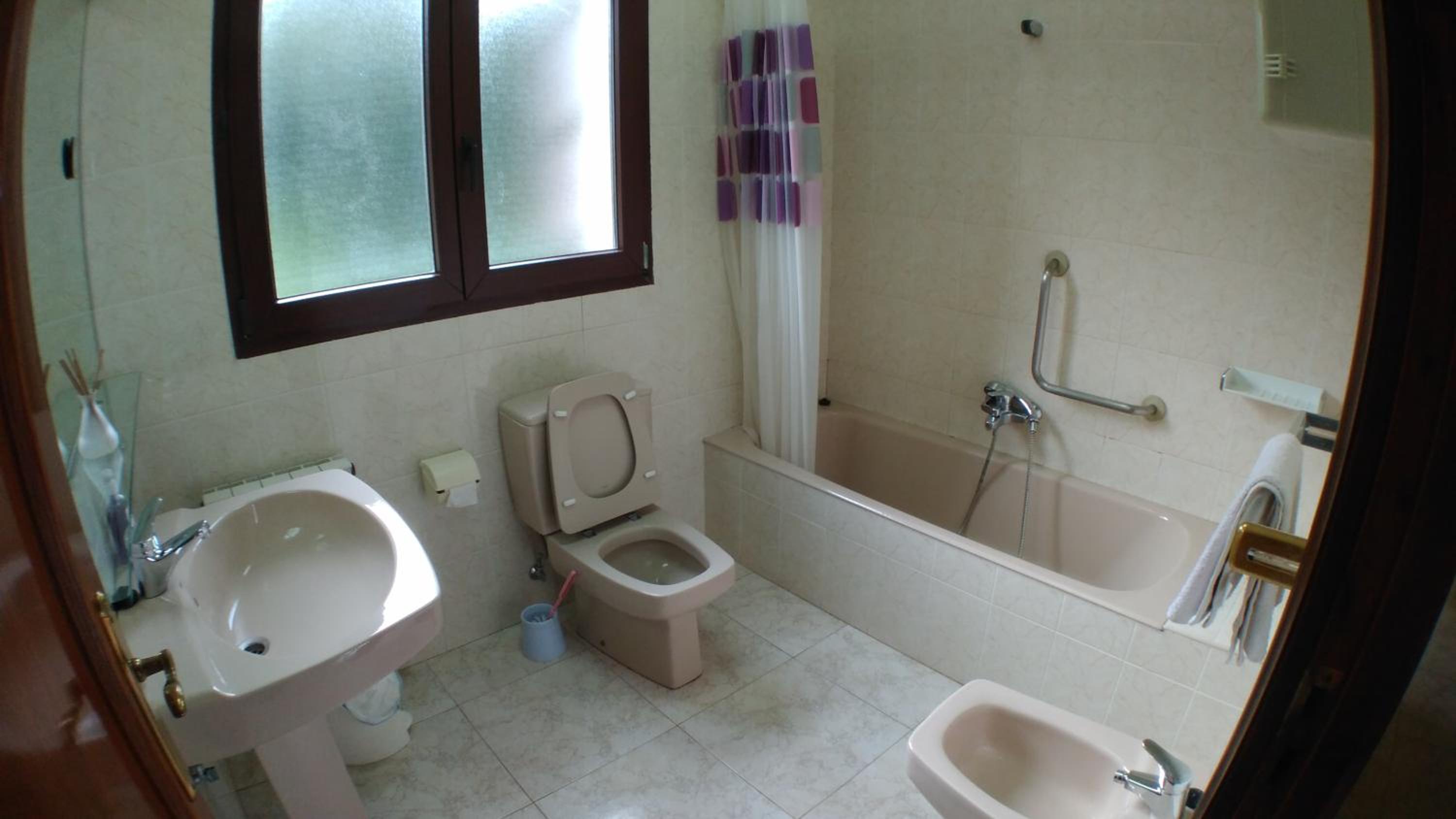 Photo 42