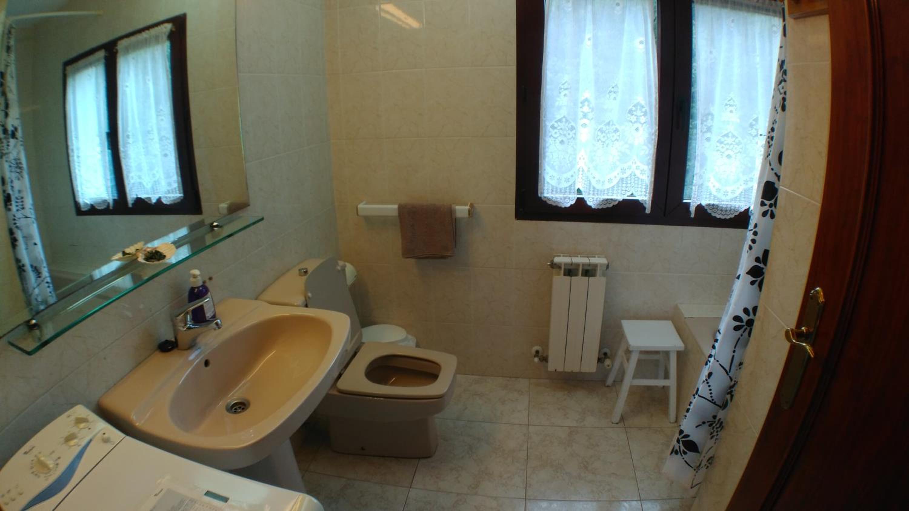 Photo 51