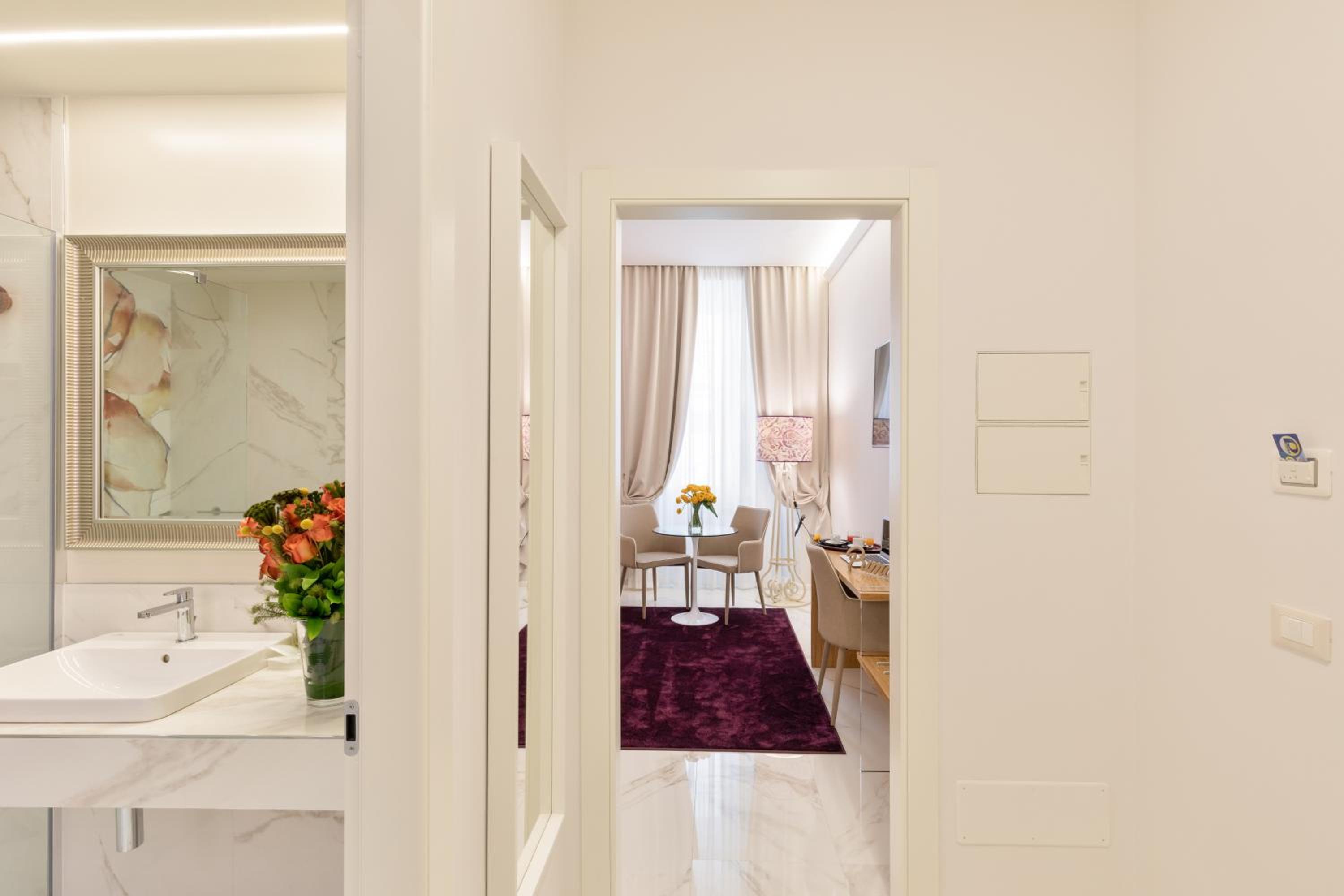 Cavour Suites Guest House