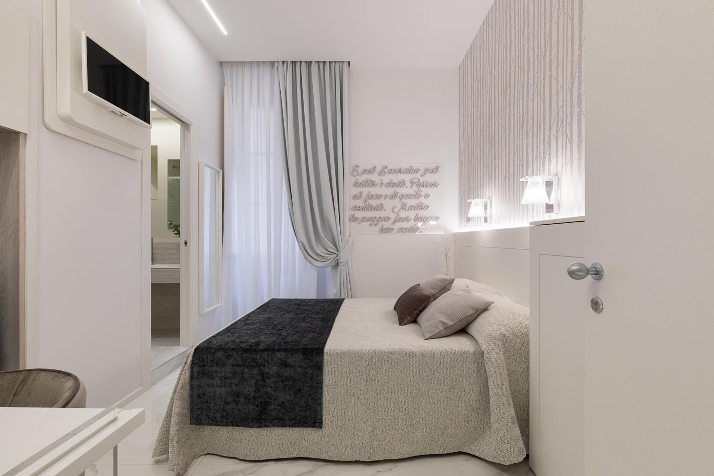 Cavour Suites Guest House