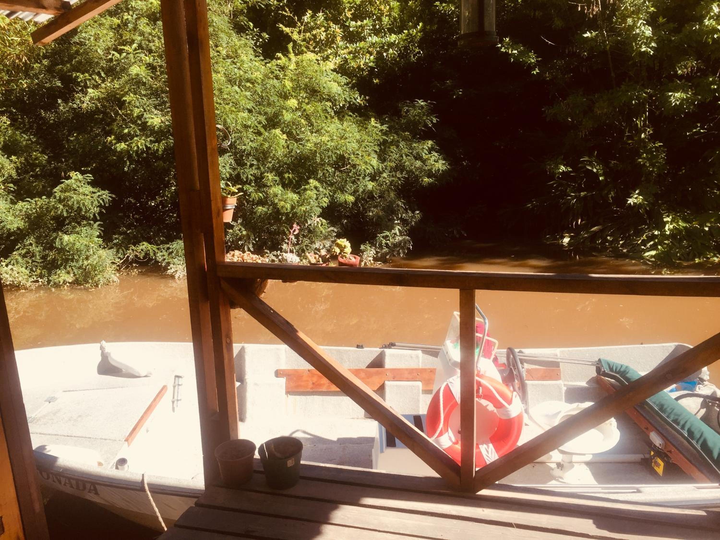 Cabaña en el Delta Arroyo Pajarito a 20 minutos de navegación