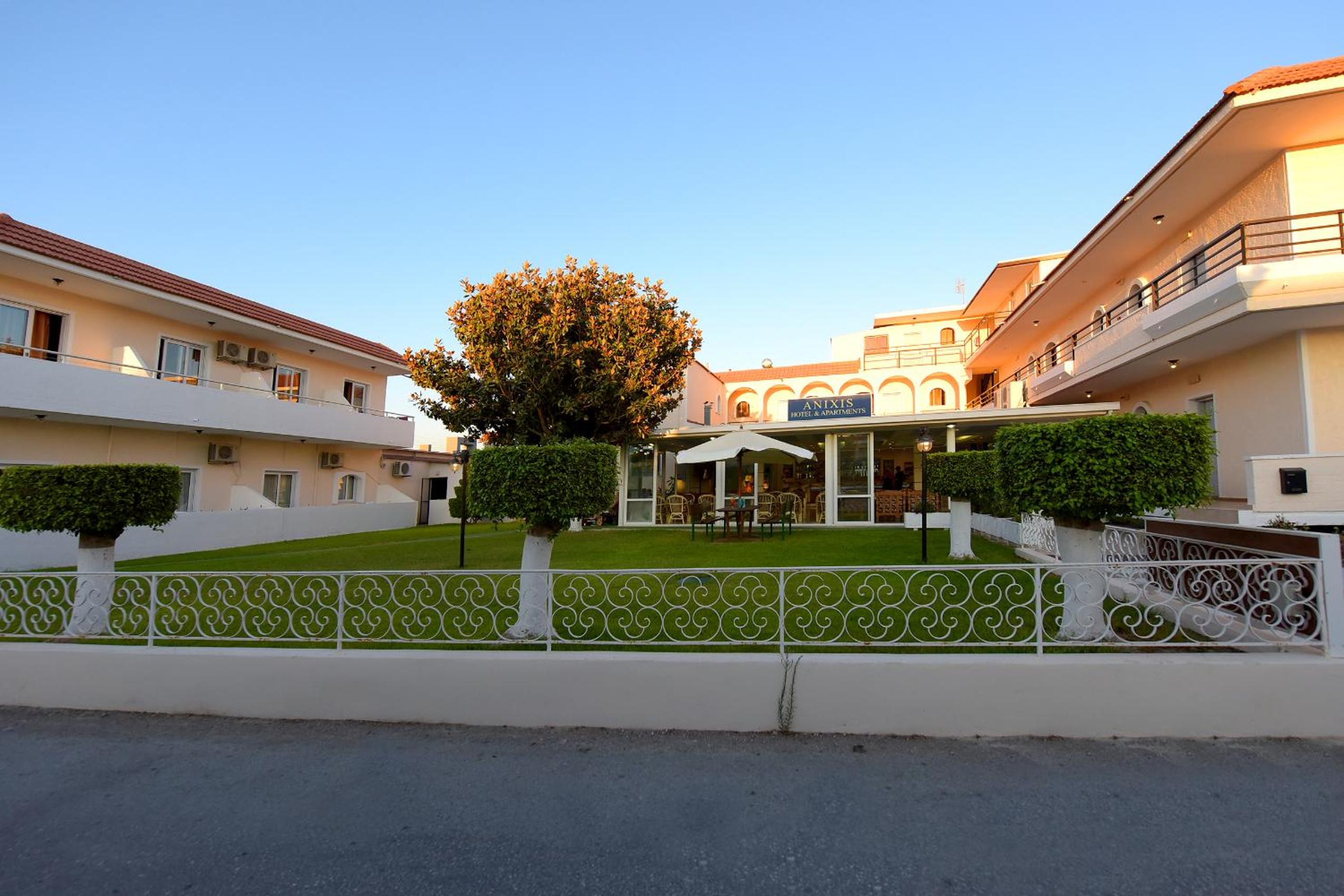 Anixis Hotel & Apartments — photo 10