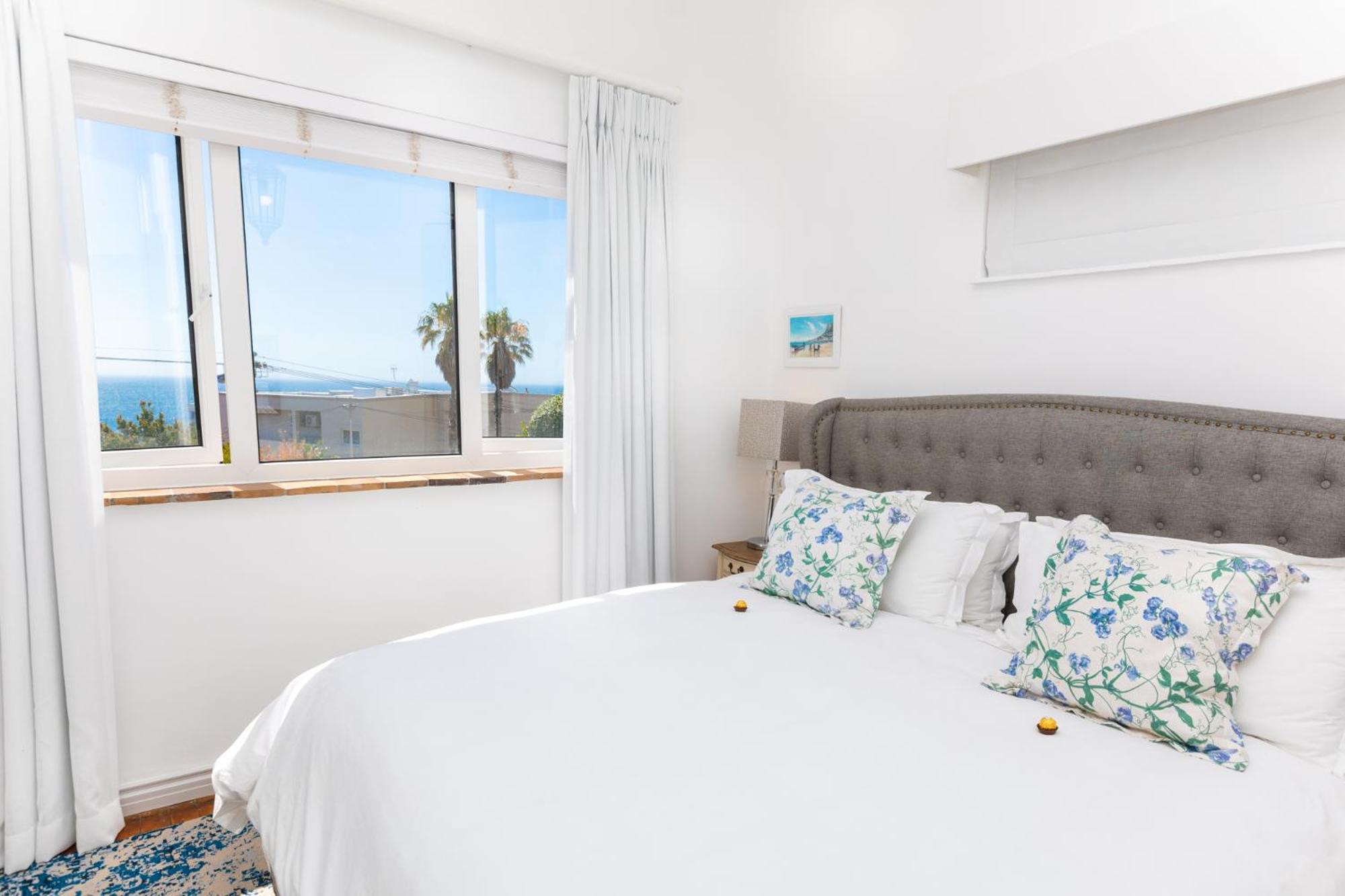 Villa on Camps Bay Drive