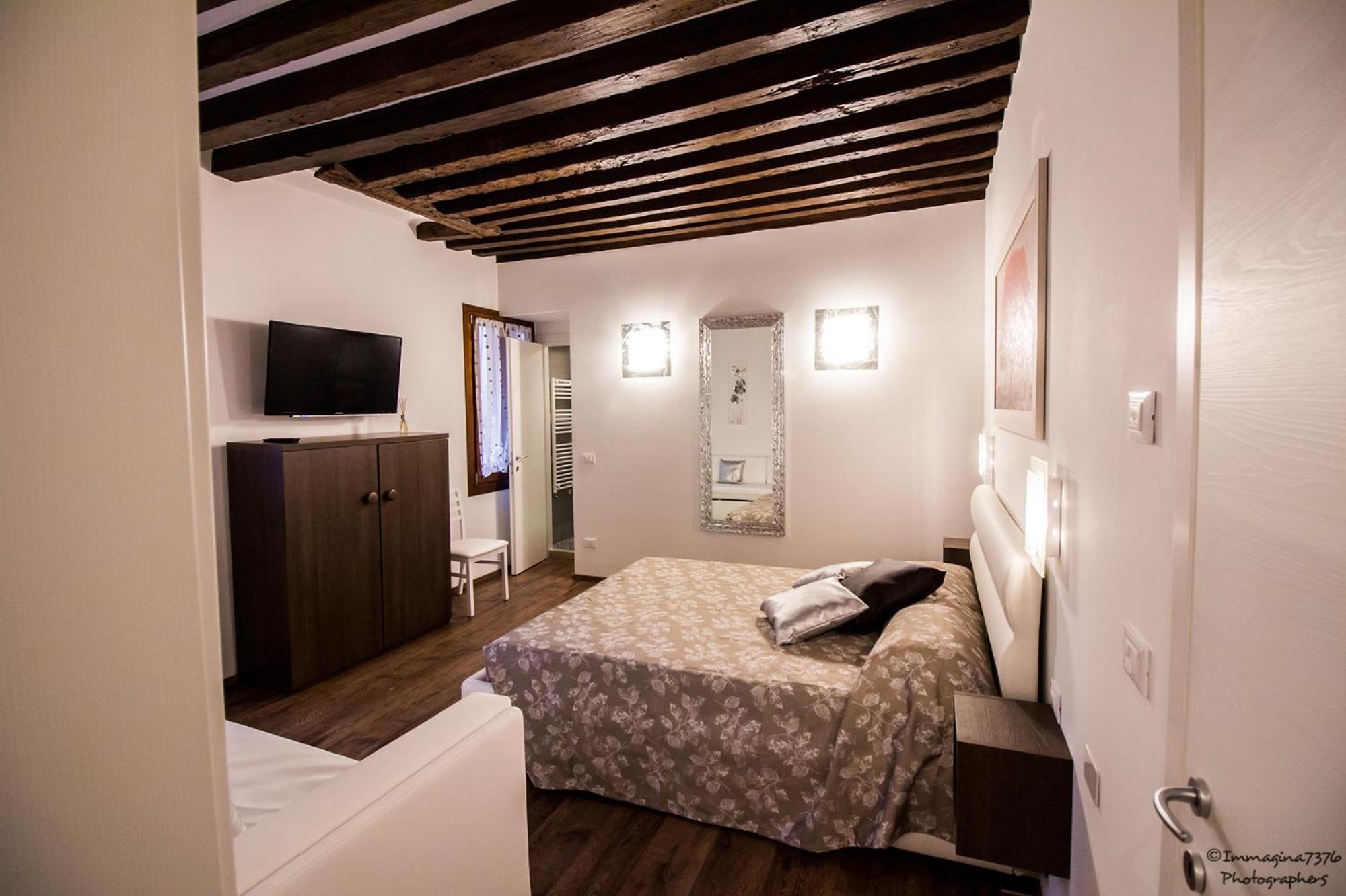 Silver Suite