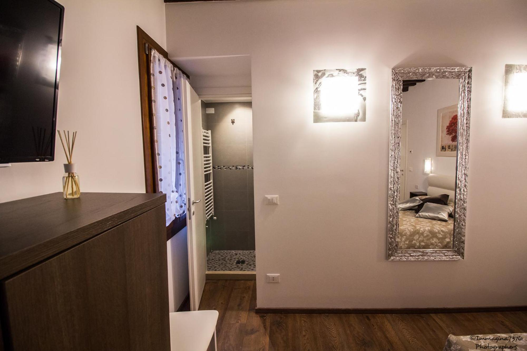 Silver Suite
