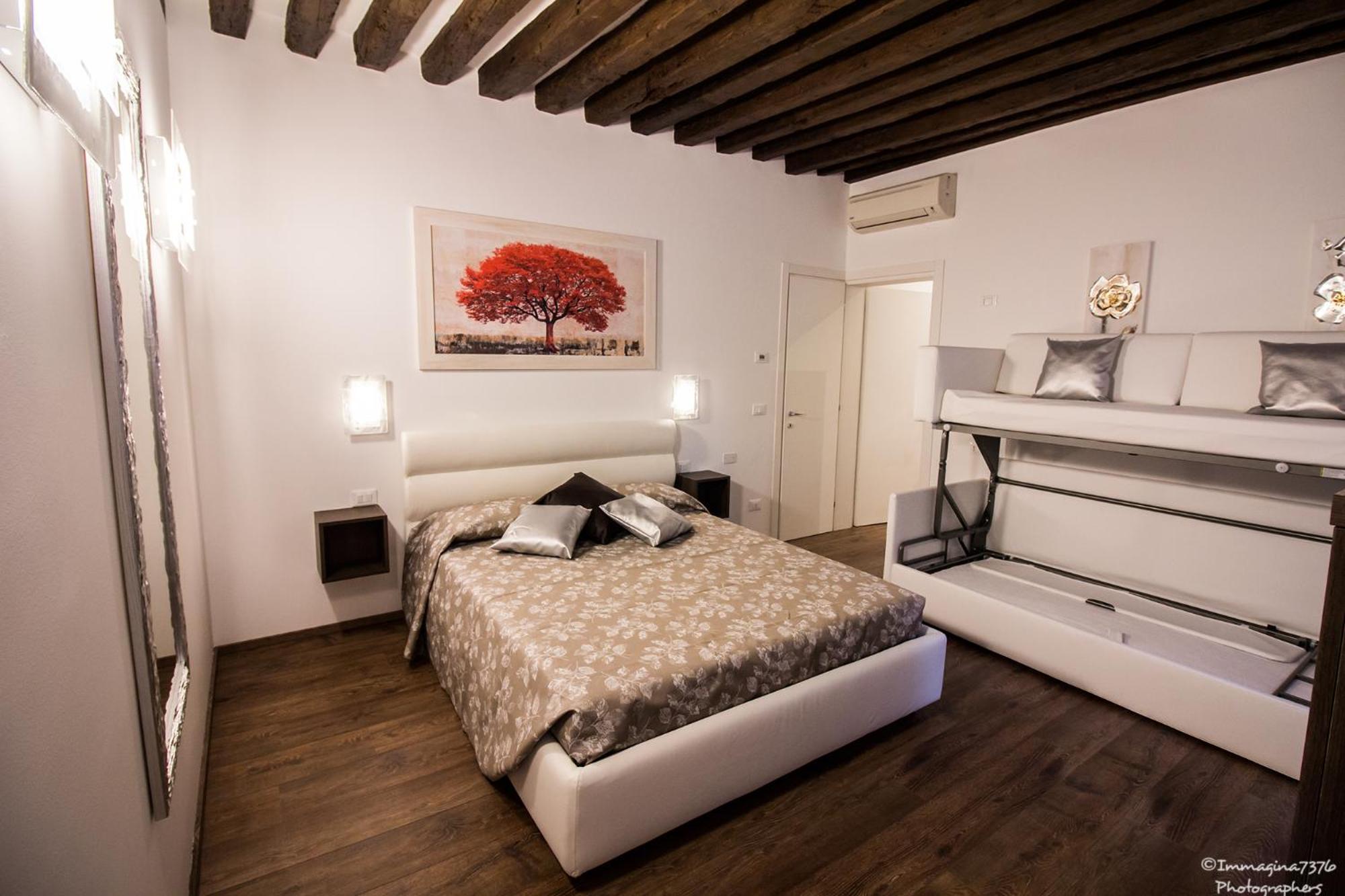 Silver Suite