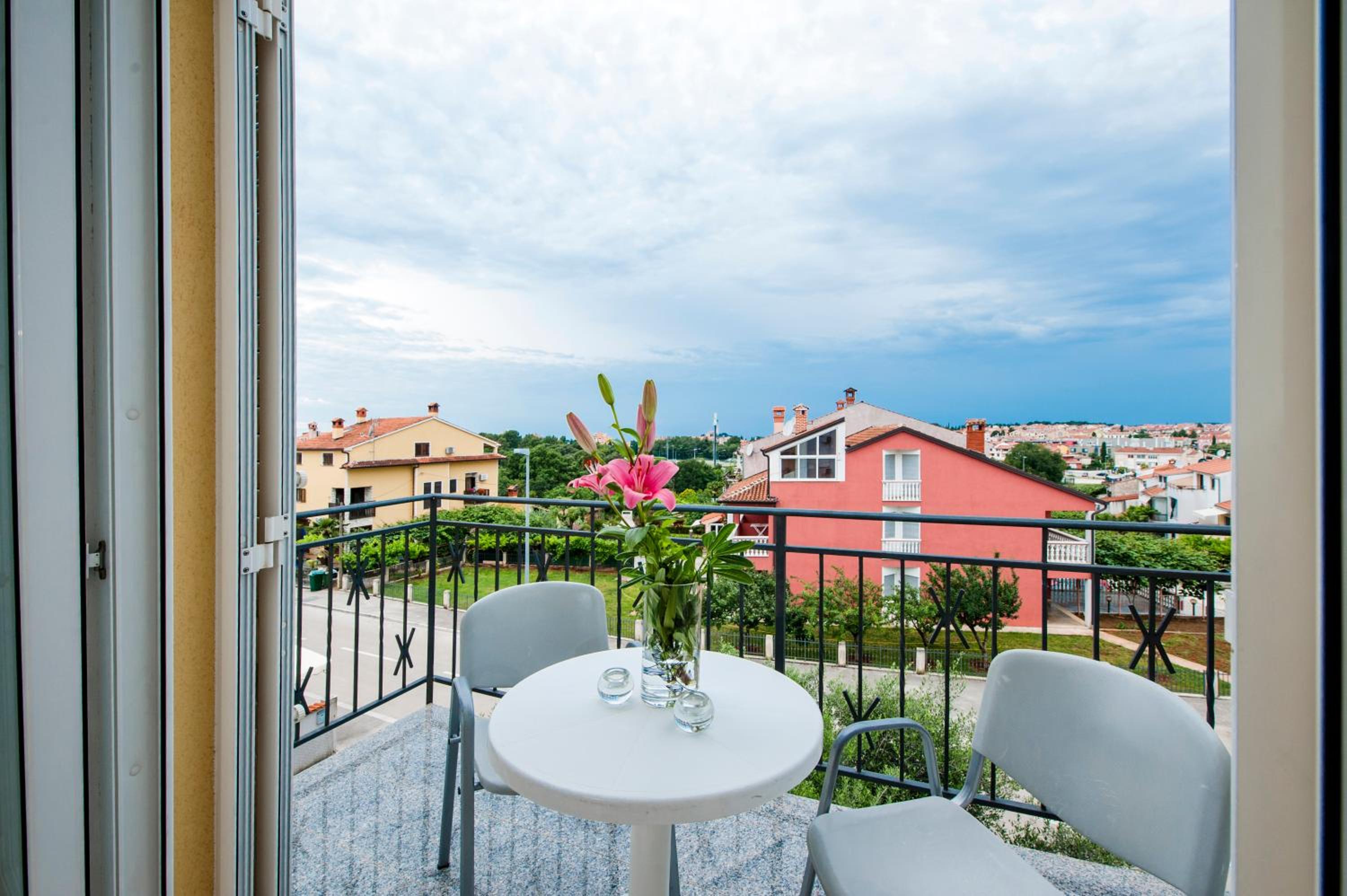 Apartments Bella view 5