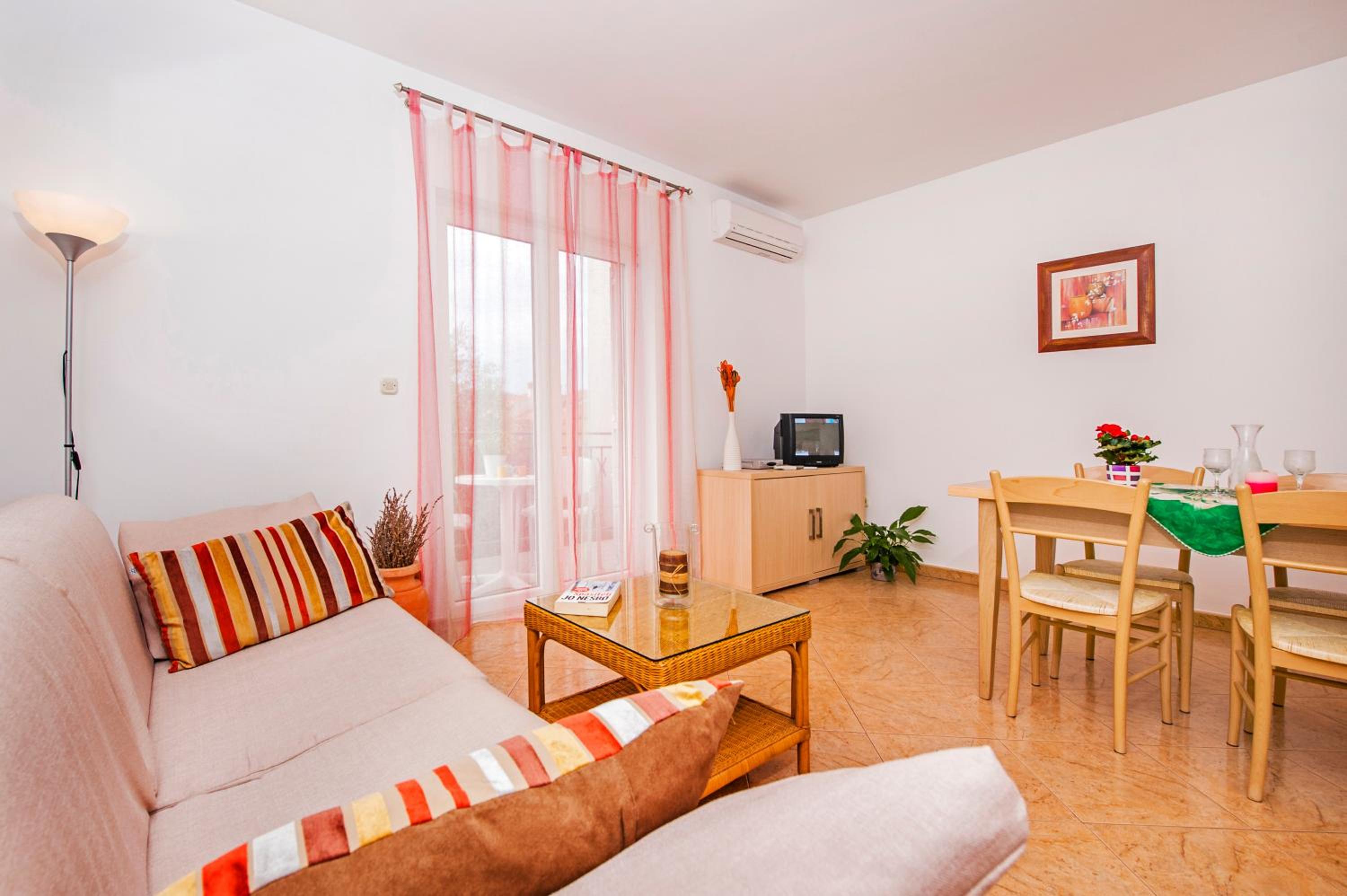 Apartments Bella view 4