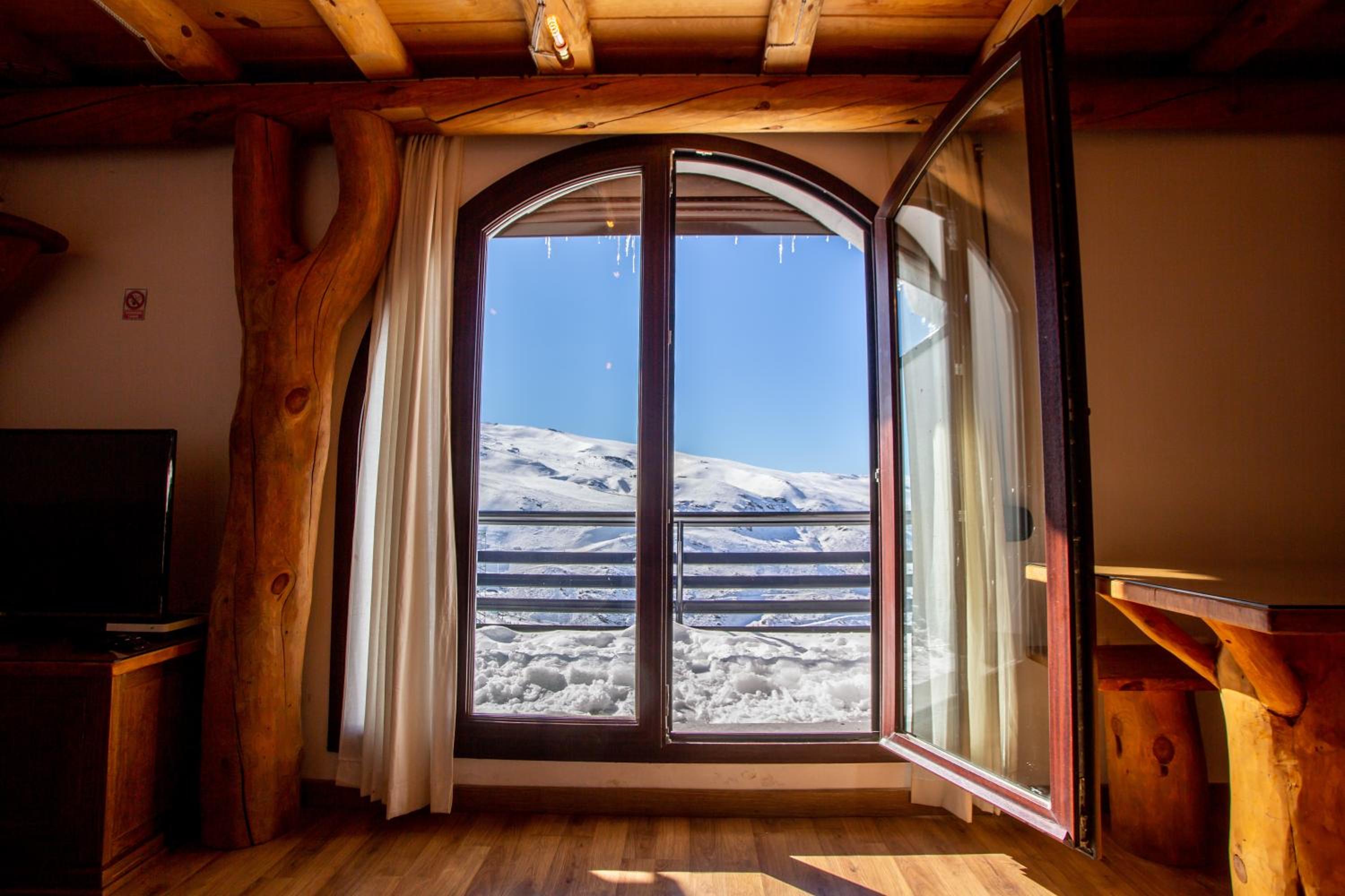 Nieve view 2