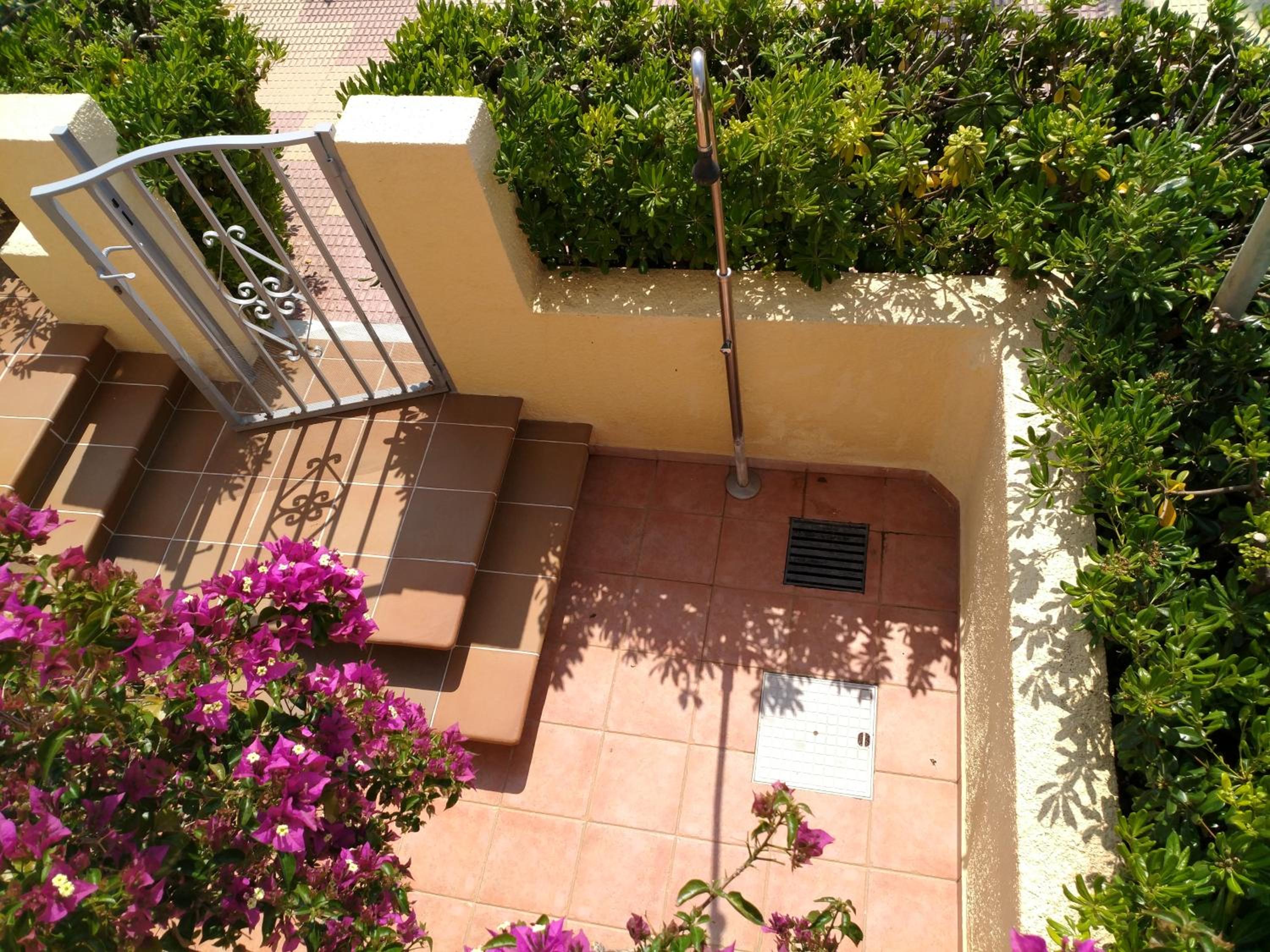 Residencial Olival-Acceso privado playa por jardín view 2
