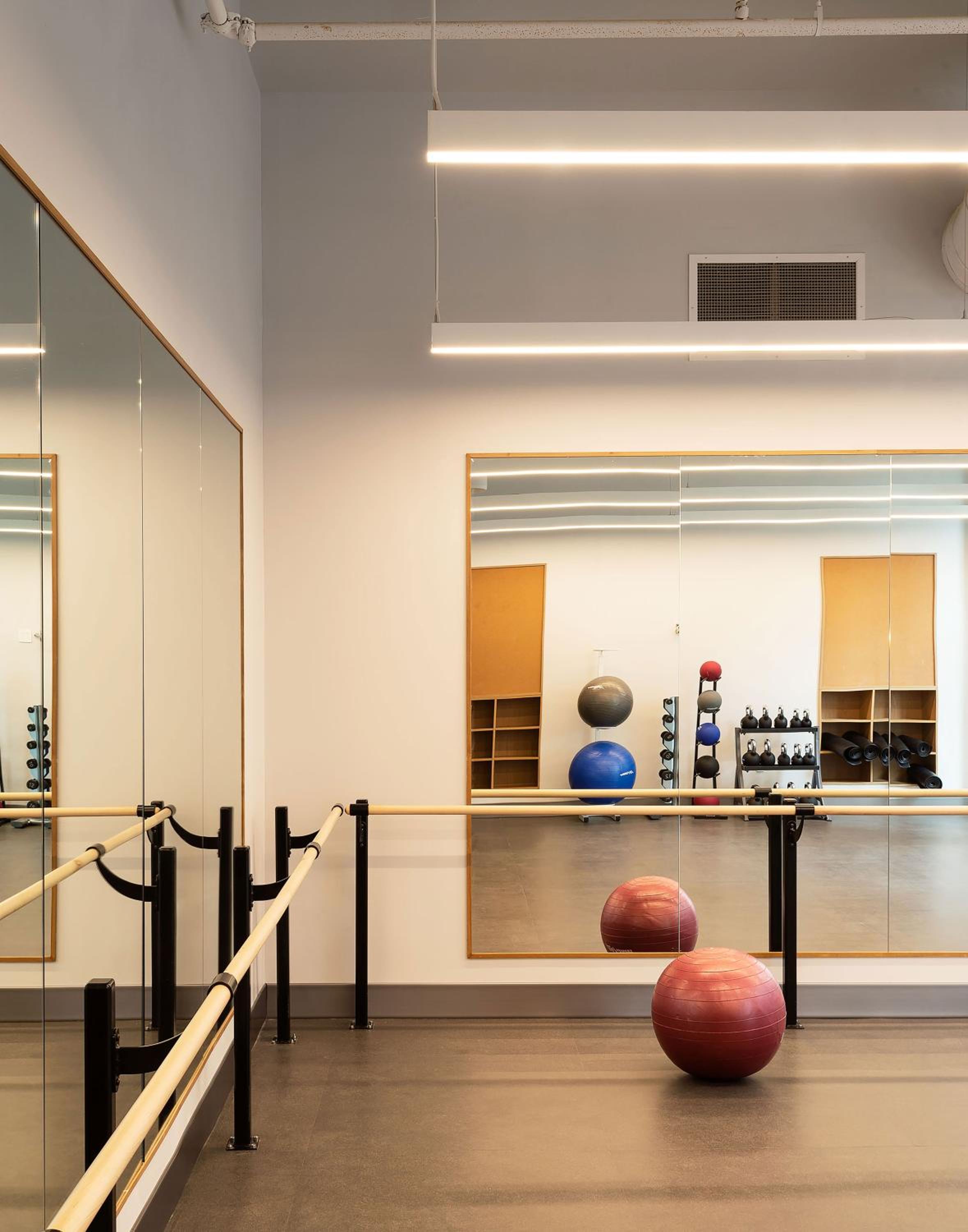 Miscellaneous Market Vacations - ROOST East Market - Property Image 4