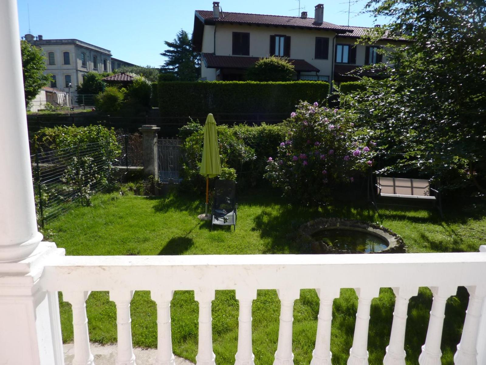 Photo 10