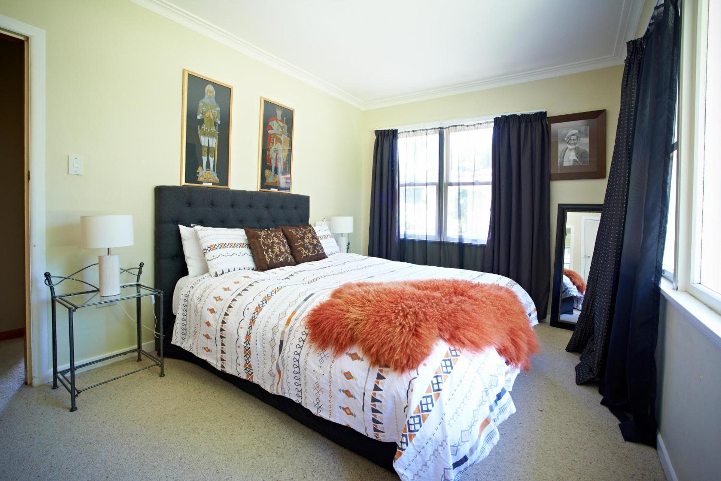 Cambridge Cottage - Self Catering Holiday House view 4