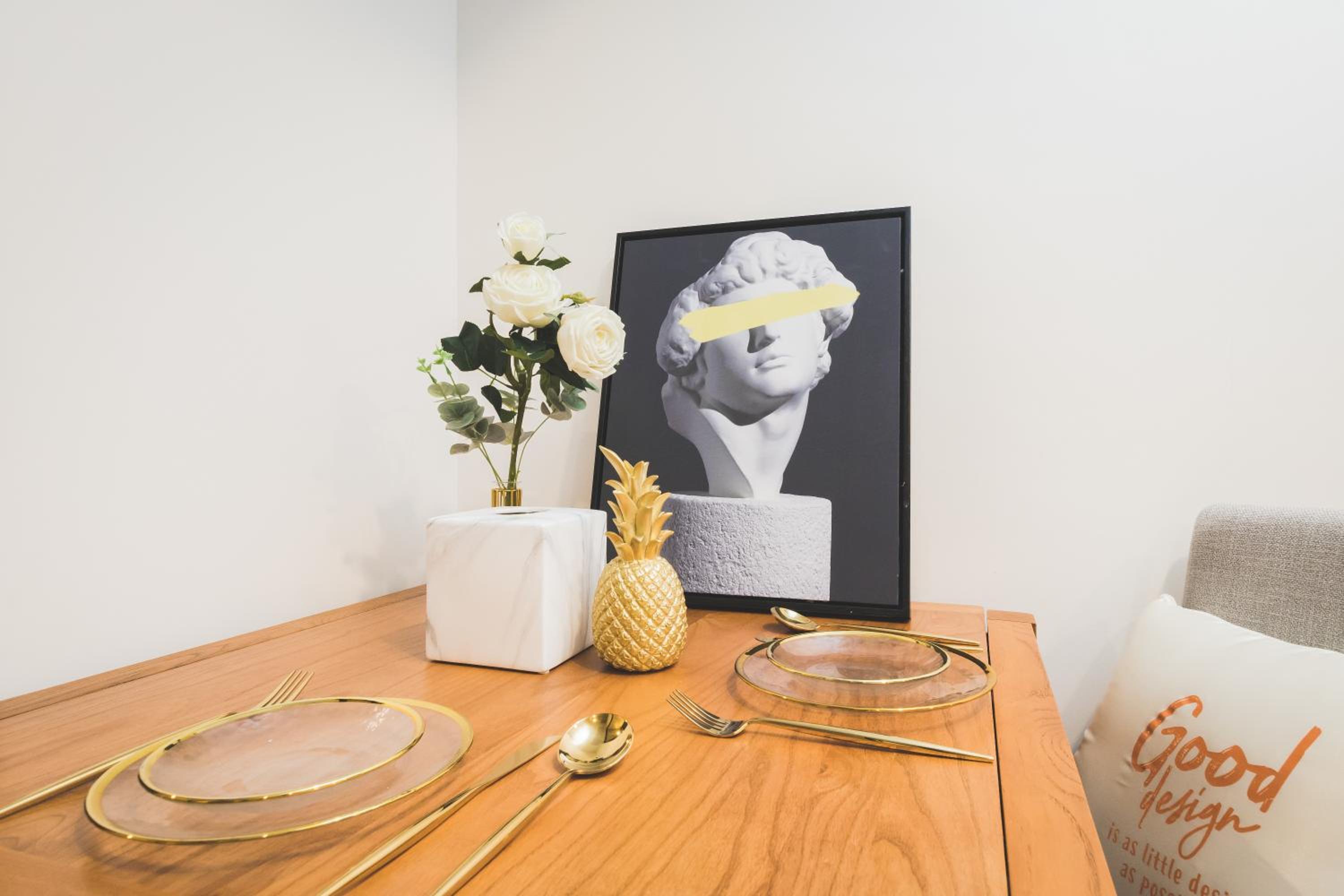 Sukhumvit Asok Modern Suite