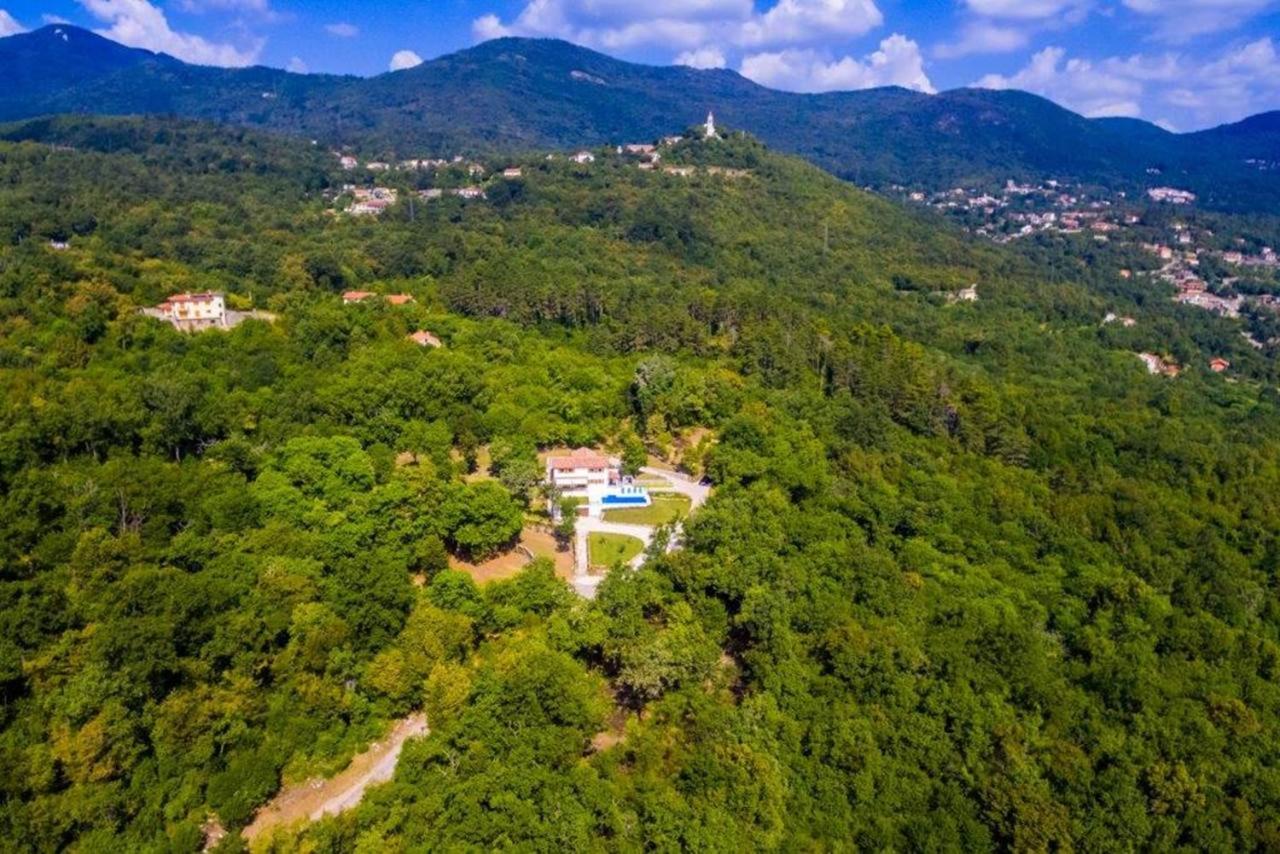 Villa Marron view 5