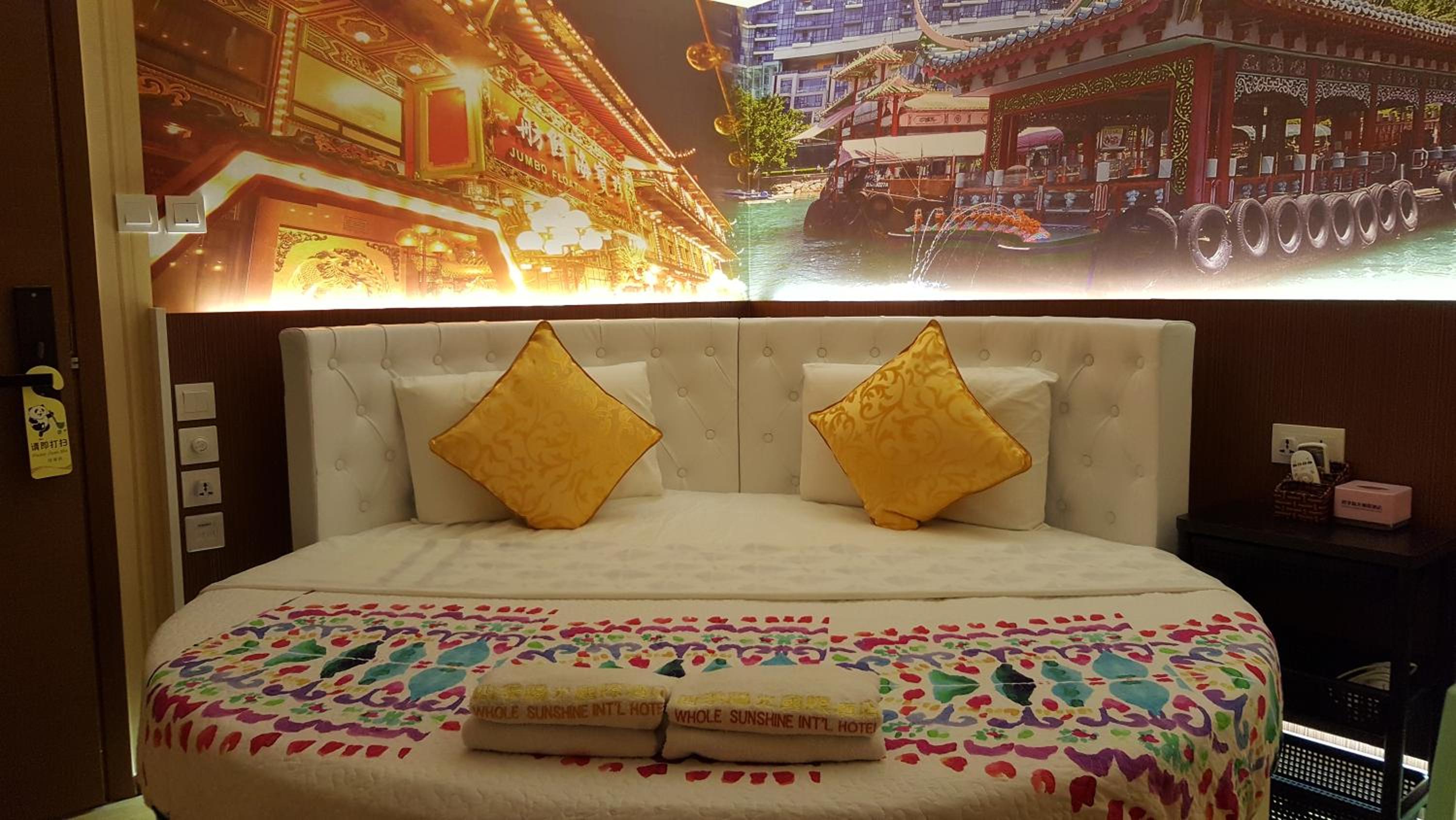 Whole Sunshine International Guest House