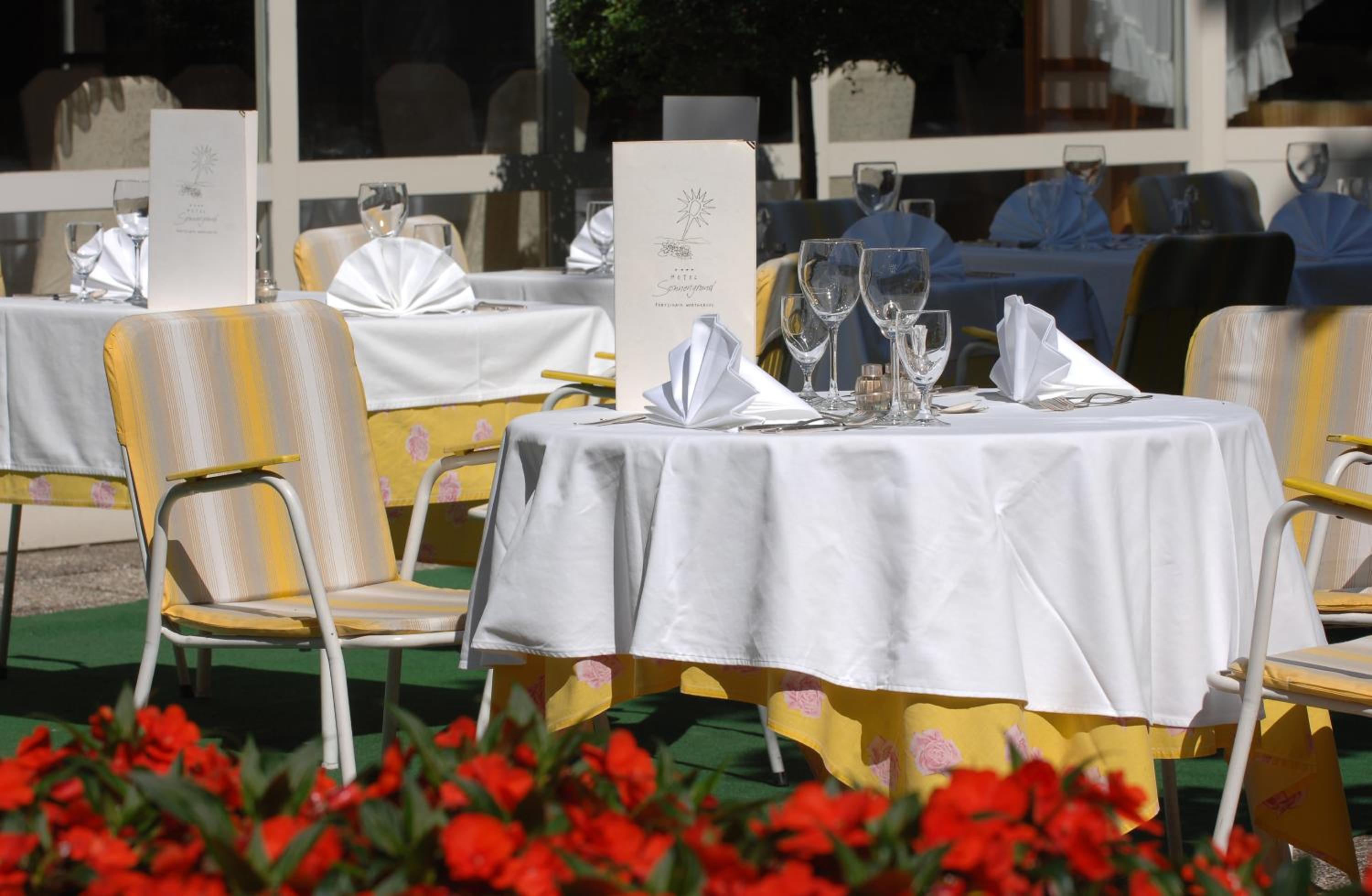 restaurant
