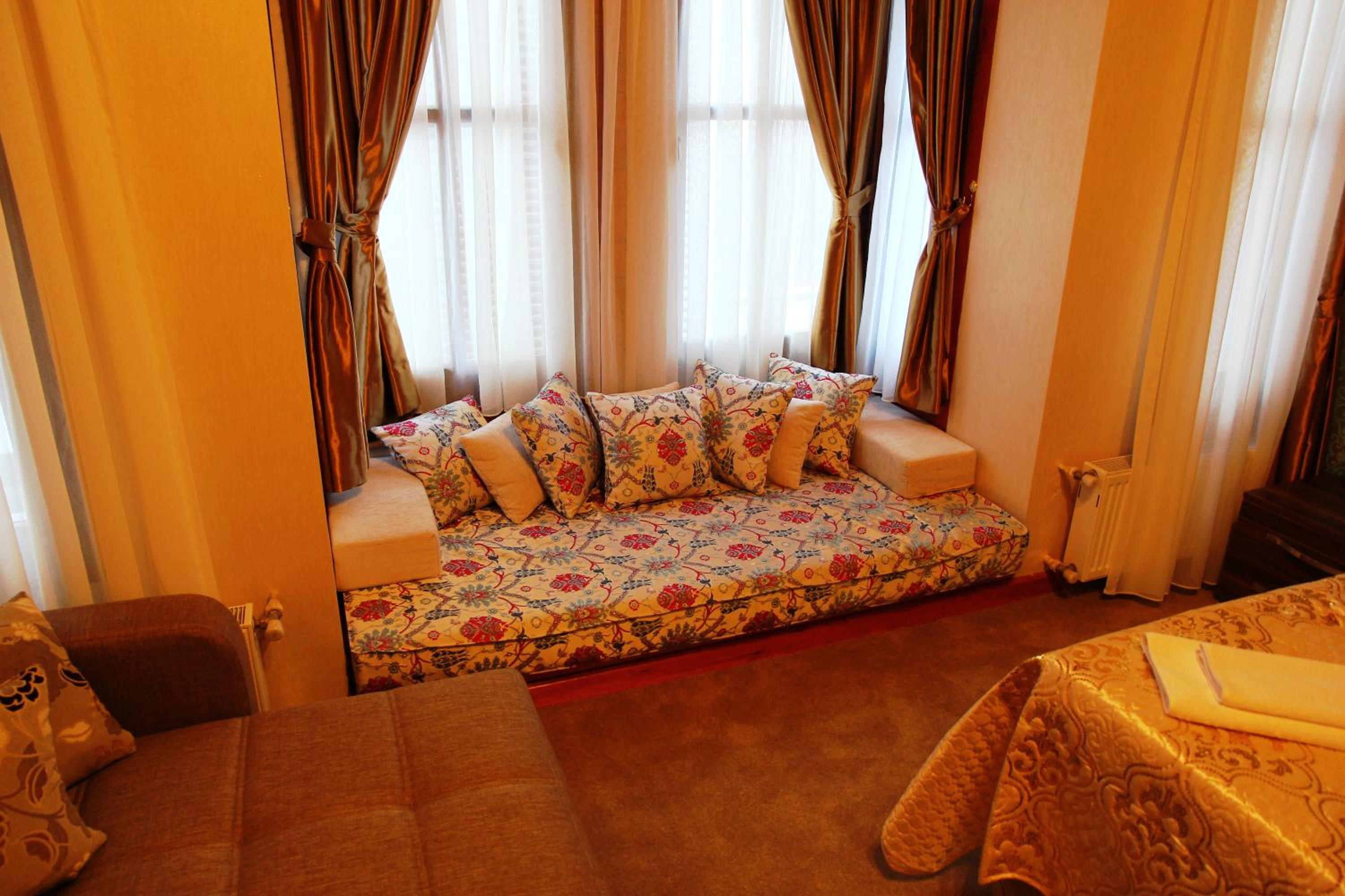 The Pashas House