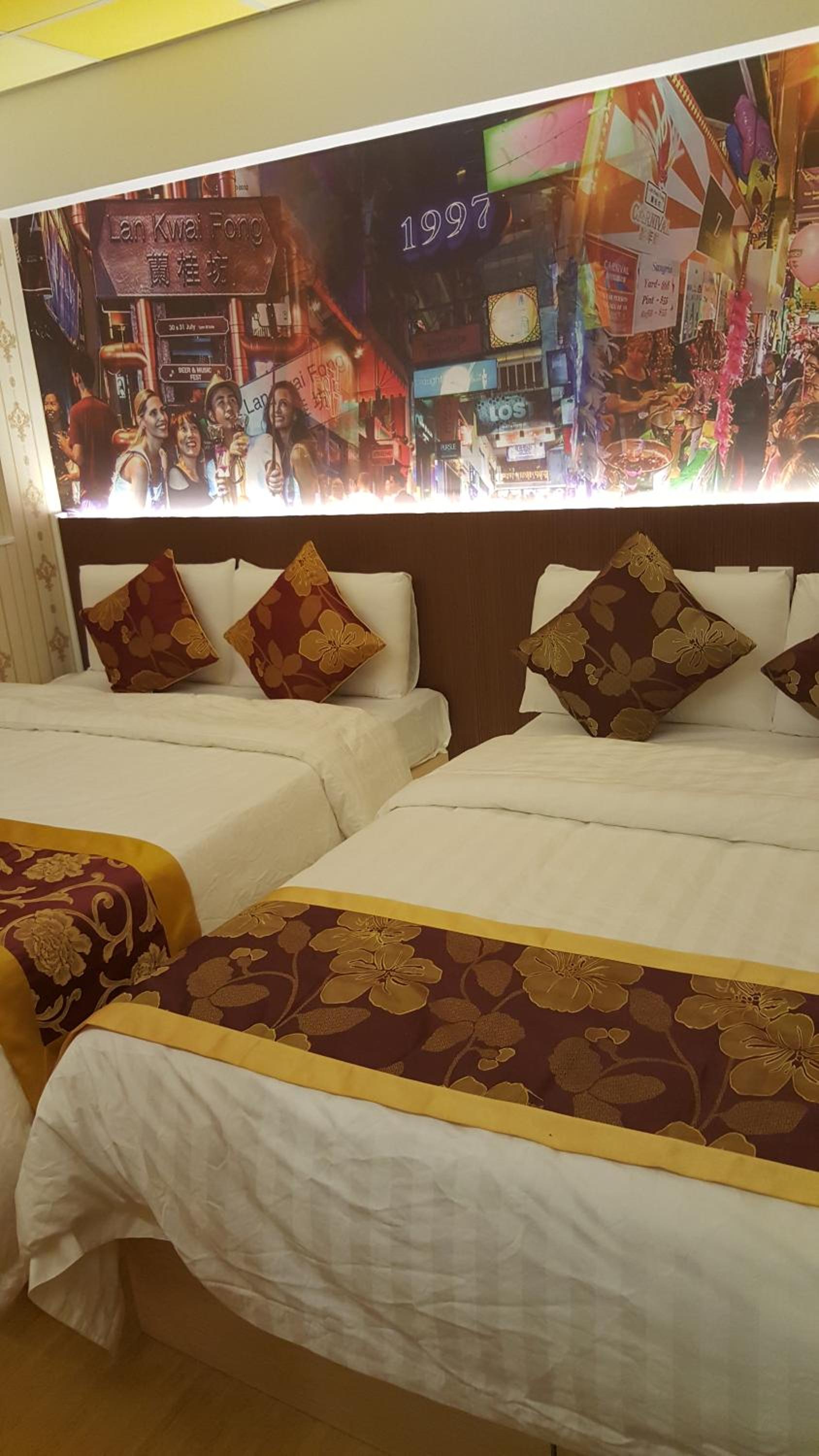 Whole Sunshine International Guest House