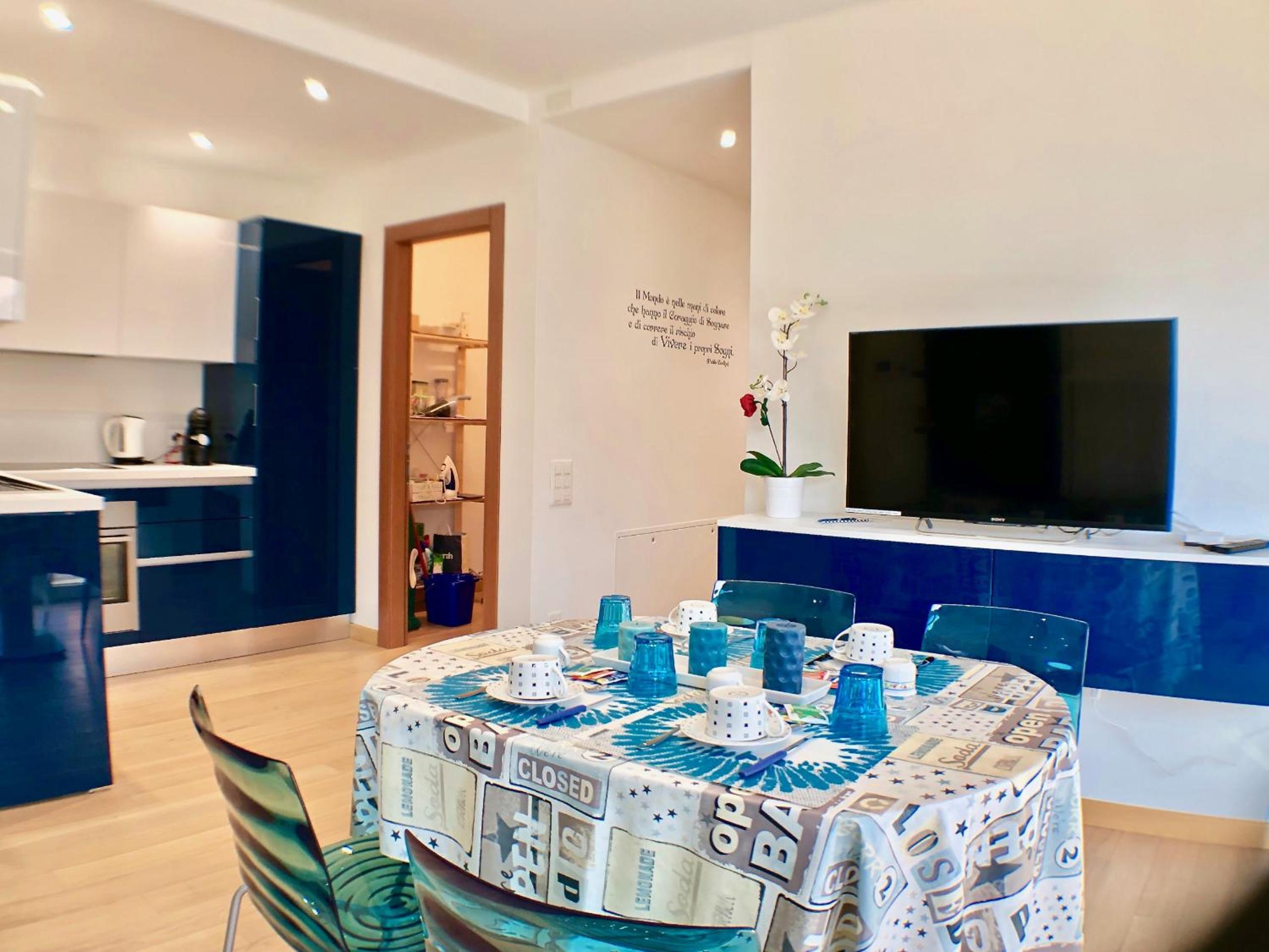 Roggia Apartments by Quokka 360 - a stone's throw from Ciani Park