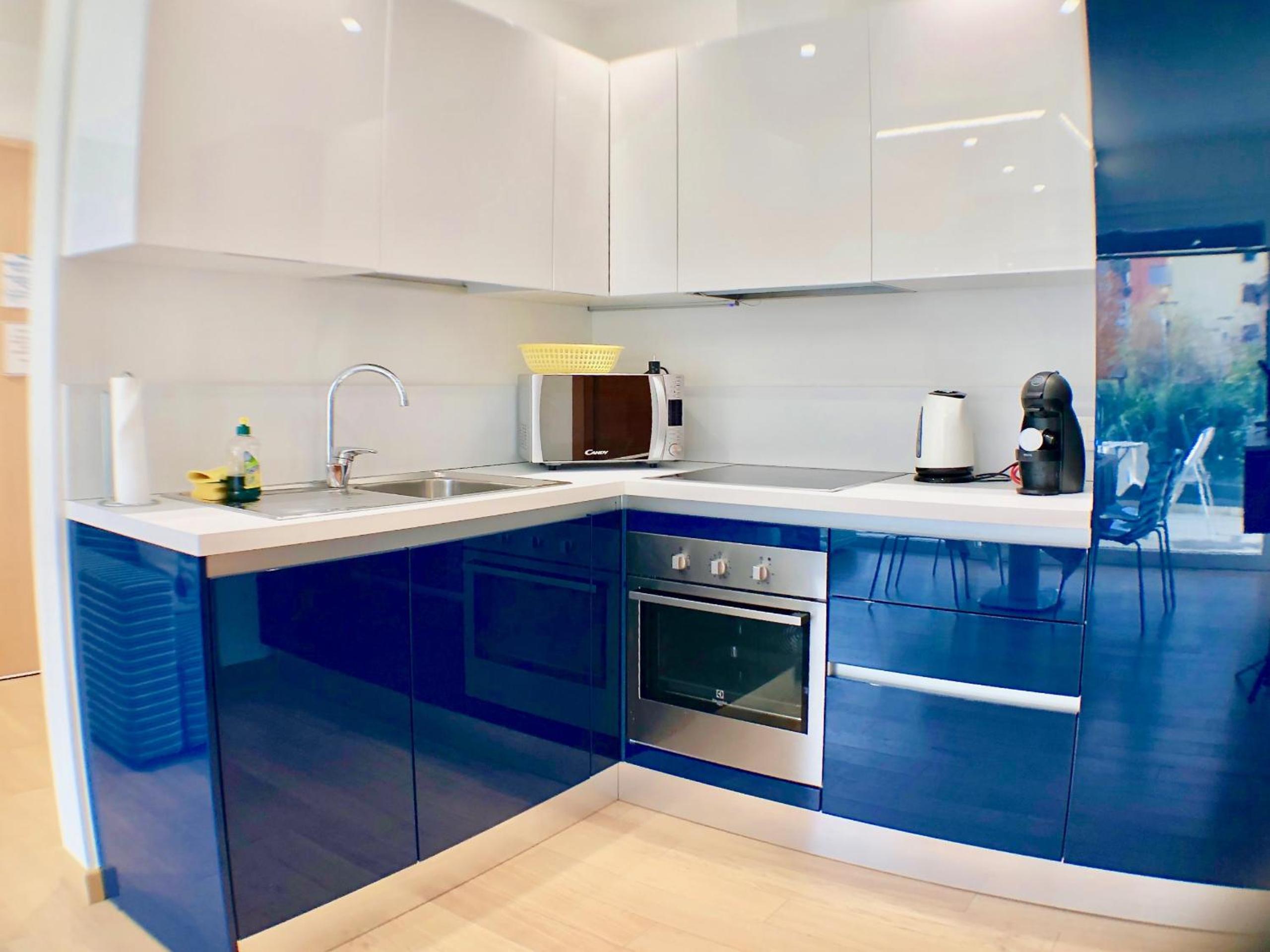 Roggia Apartments by Quokka 360 - a stone's throw from Ciani Park