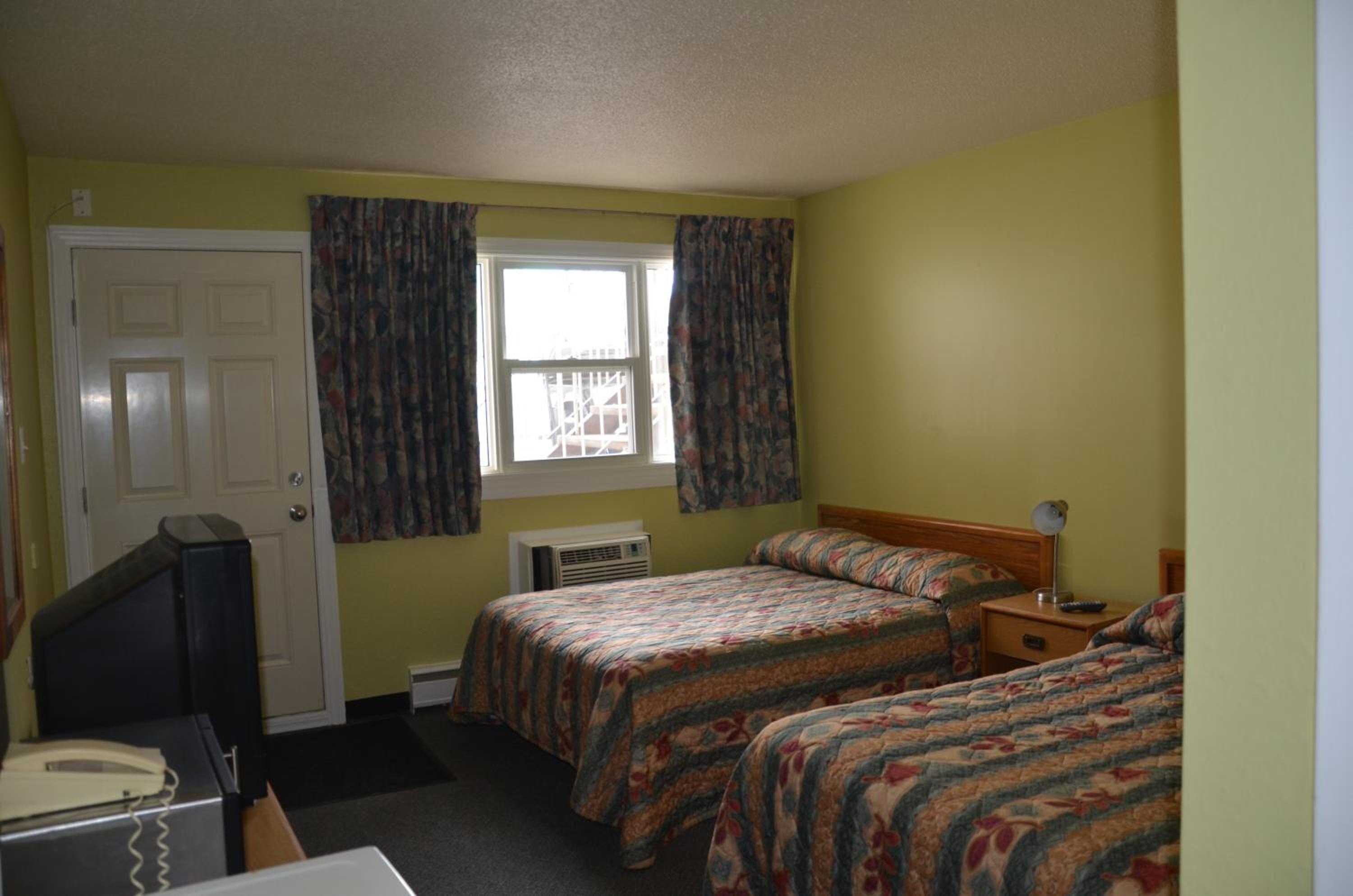 Coachman Inn